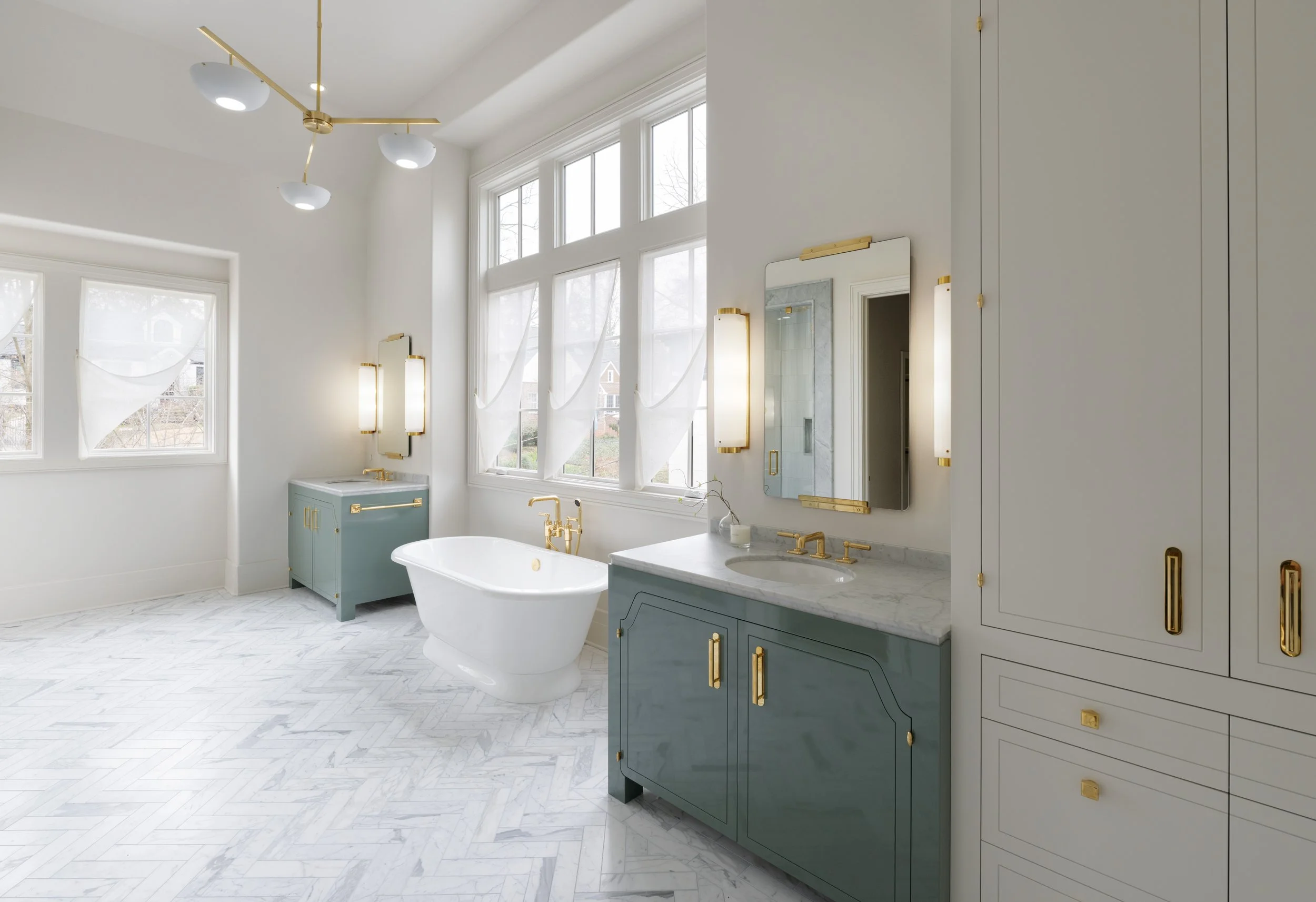 br-bathroom-01 copy.jpg