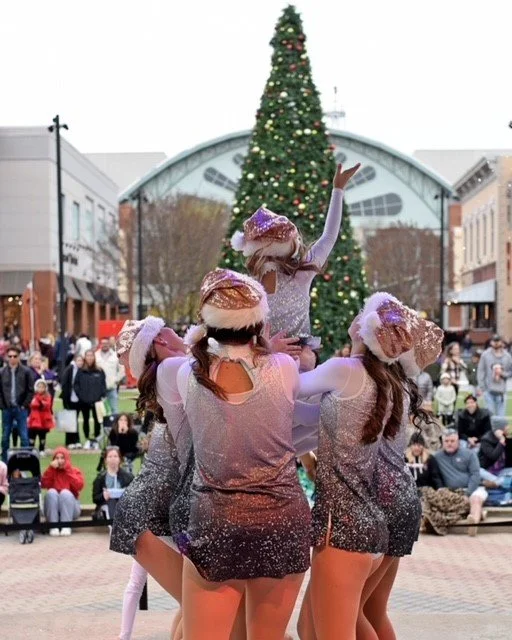 Elite Studio X Dance Co. performing at the 2022  MOG Tree Lighting. 
