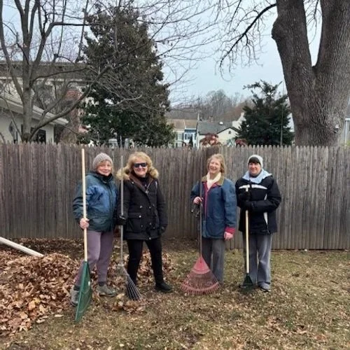 Clubhouse Fall Clean Up