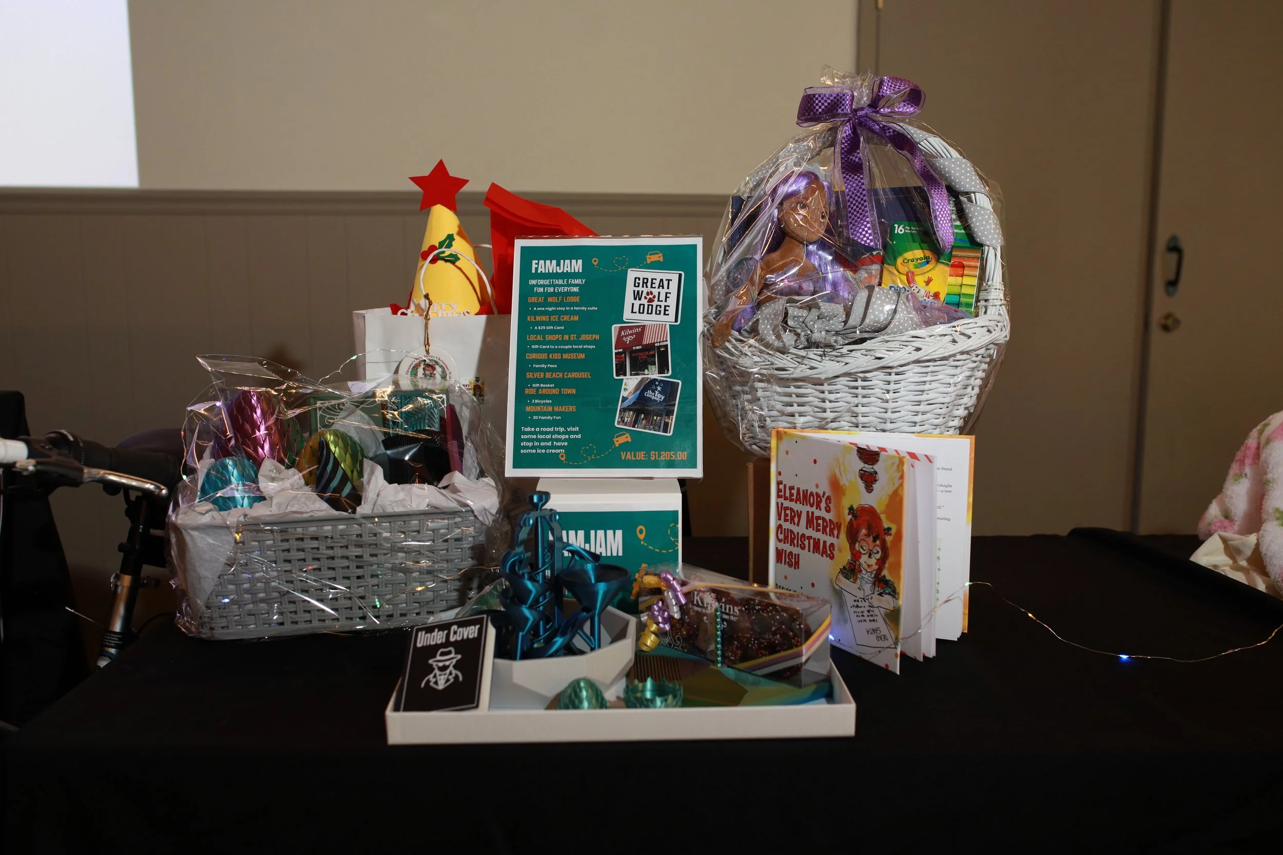Raffle Item 1.JPG