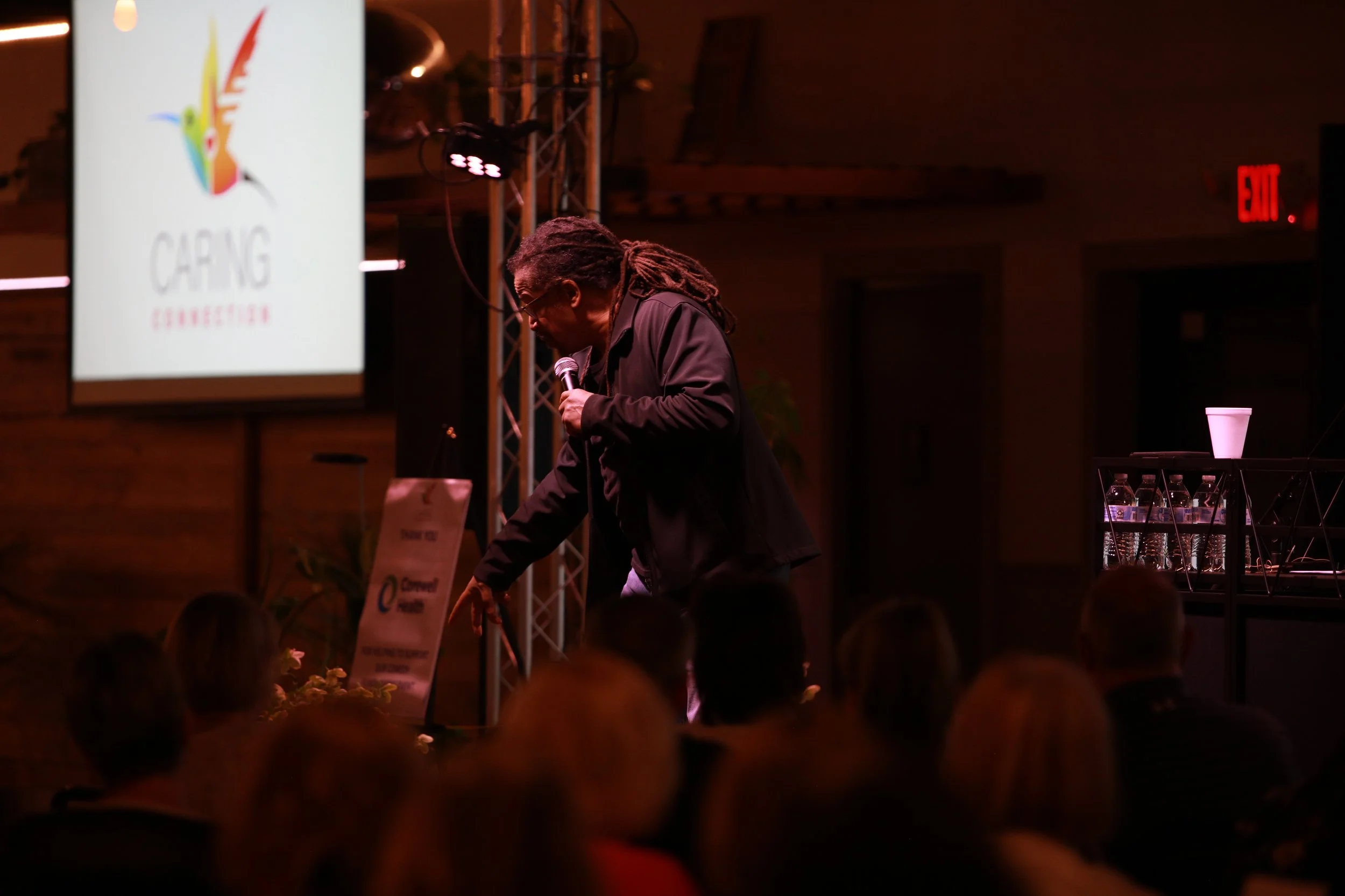Dwayne Kennedy on stage.JPG