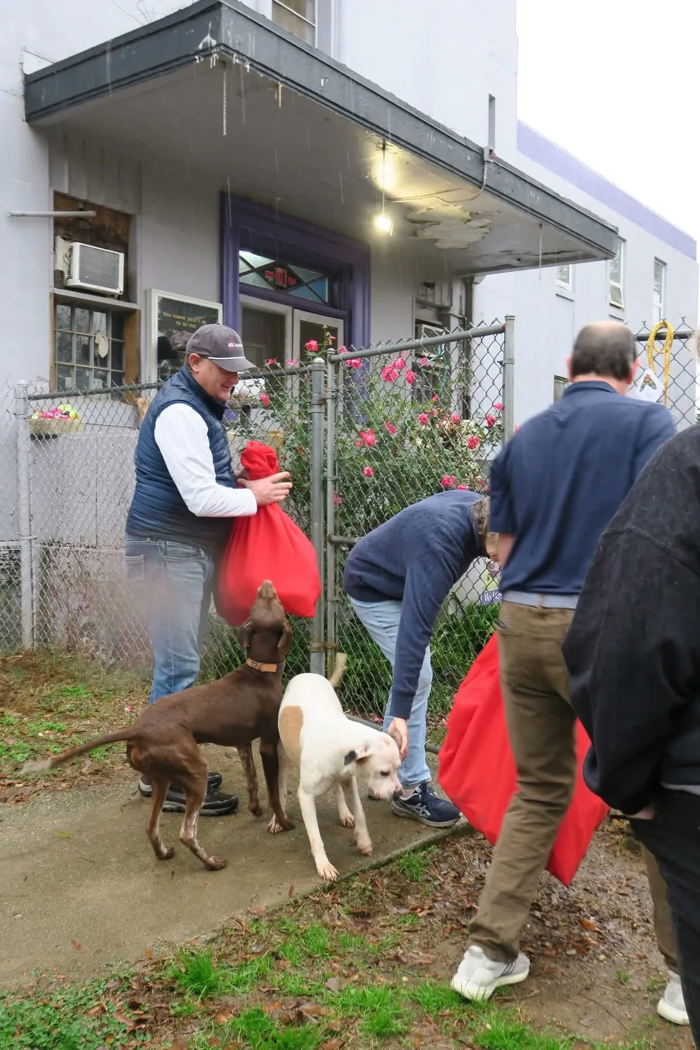 Gifting the Central Savannah River Area Humane Society in Augusta, Georgia, was a special day for us in December 2025. We’re grateful to the Weeks family of ATC Auto Center for helping support our mission and bring Christmas joy to their shelter pups