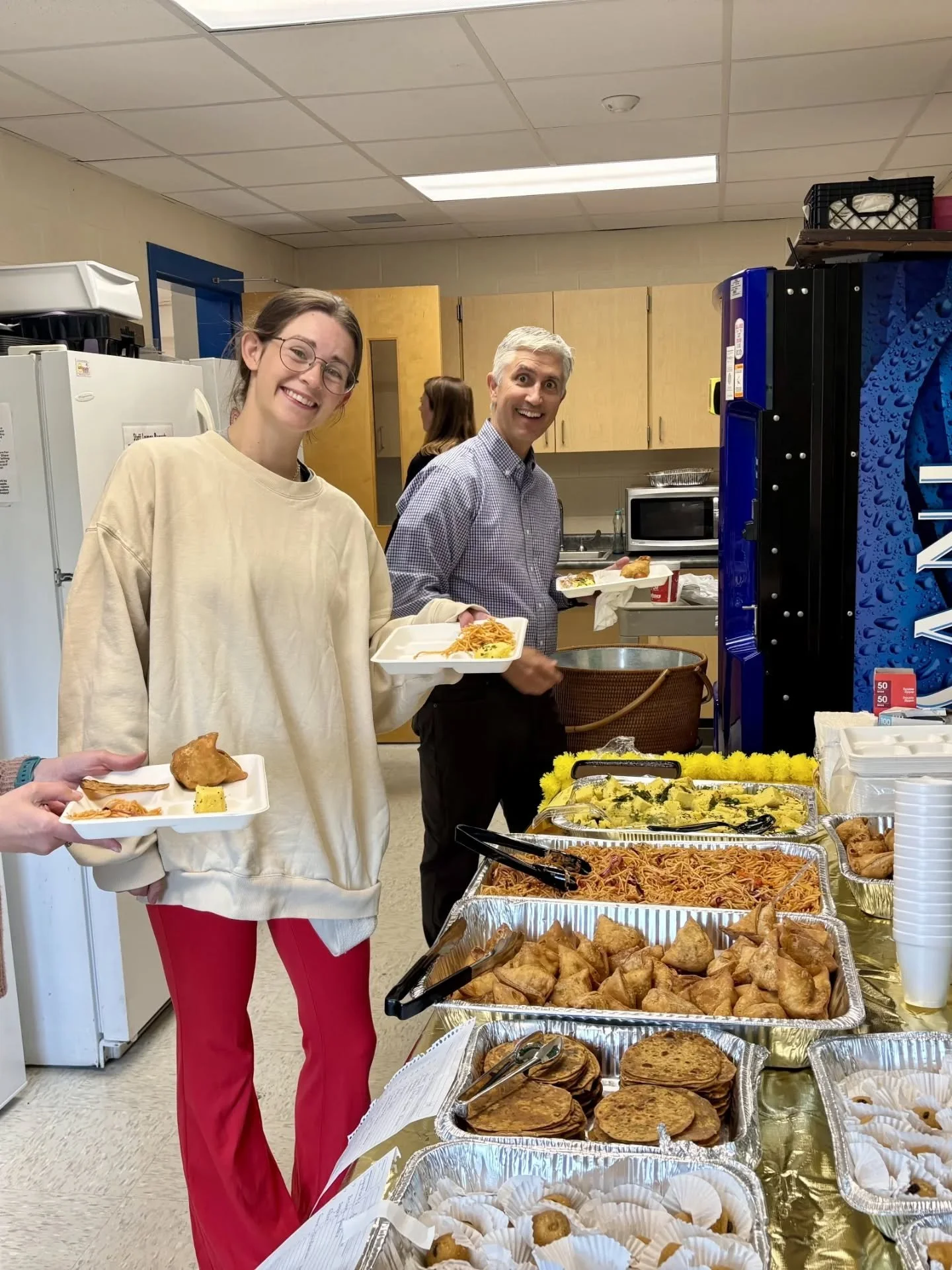 Big thanks to our Cultural Diversity team for treating the school to an incredible Diwali celebration lunch last week! The food was amazingly delicious, and everyone loved it! 🎉