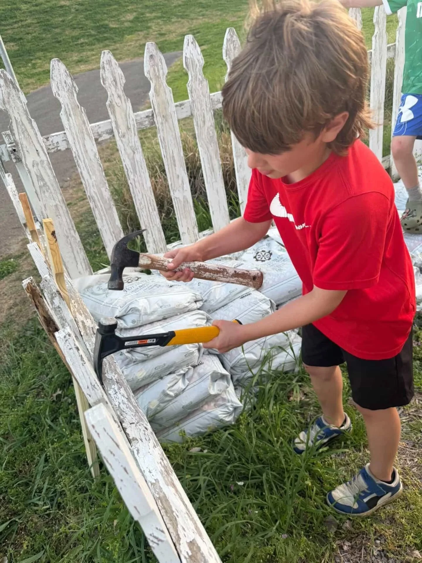 Many thanks to Pack 205 Cub Scouts Bear Den (3rd grade) for recently completing a service project on our garden replacing some of the boards on our fence! #communityhelpers #cubscouts