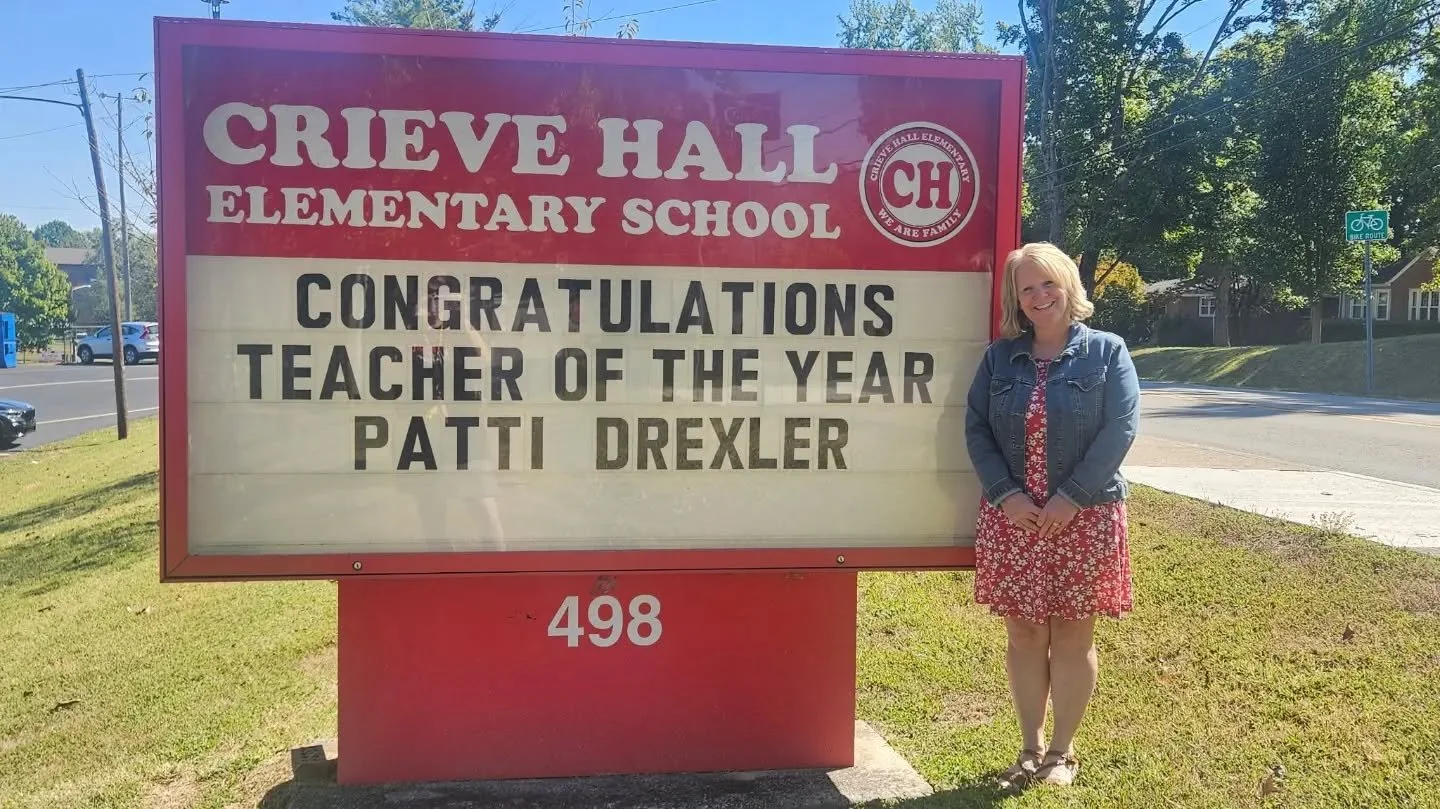 🍎✨ Congratulations to Teacher of the Year - Patti Drexler! 🍎✨

36 years of teaching, countless lives touched, and one very deserving Teacher of the Year!

Now in her 8th year at Crieve Hall Elementary, Mrs. Drexler has dedicated her career to inspi