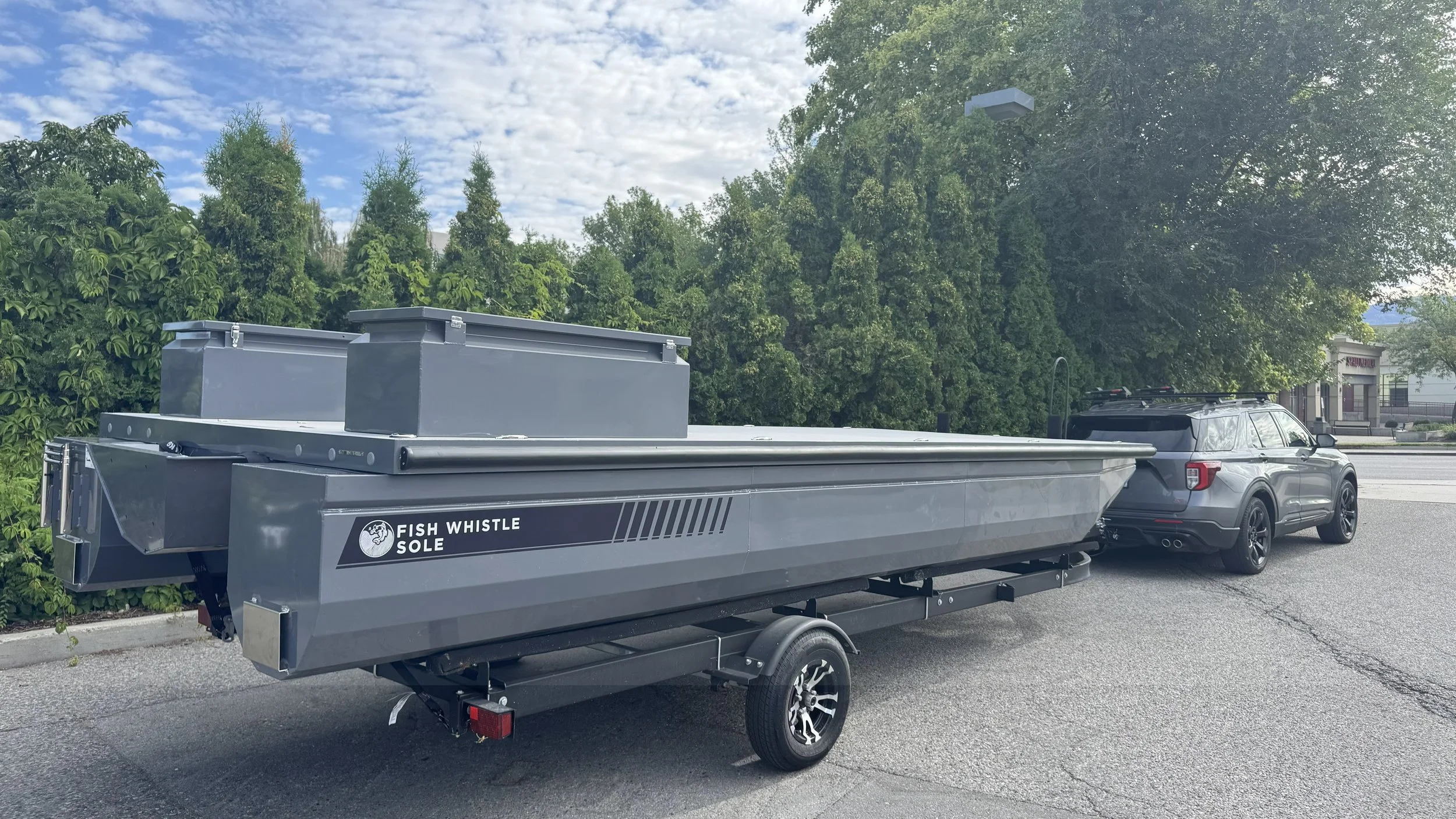 FW pontoon boat .jpg
