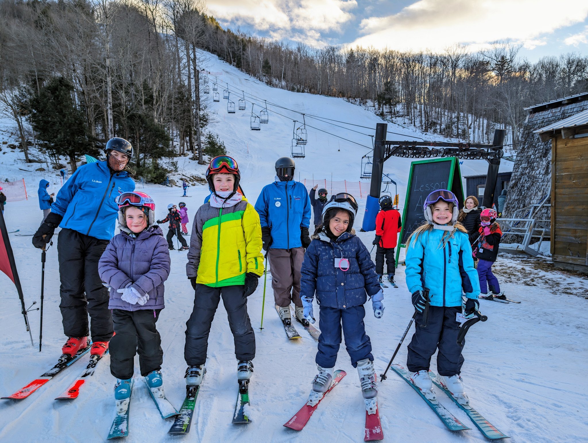 Ready, set, snow! Our little adventurers are all smiles as they gear up for a day of fun and learning on the slopes. Here's to making memories and mastering the mountains, one lesson at a time! ⛷️❄️ #SkiItToBelieveIt
@sharewinterfoundation

#Sharewin