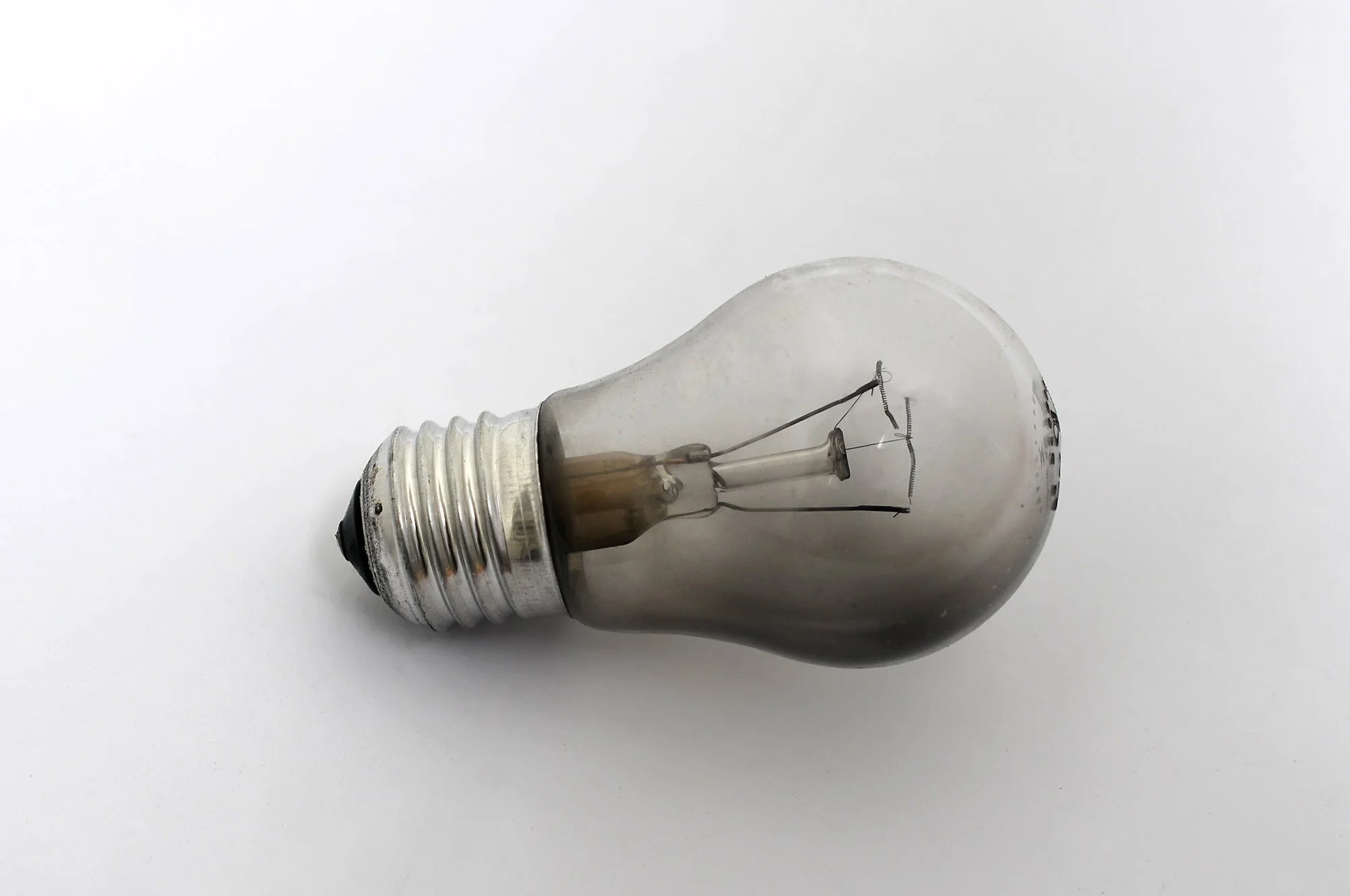 Troubleshooting Guide: Why Your Light Bulbs Keep Burning Out