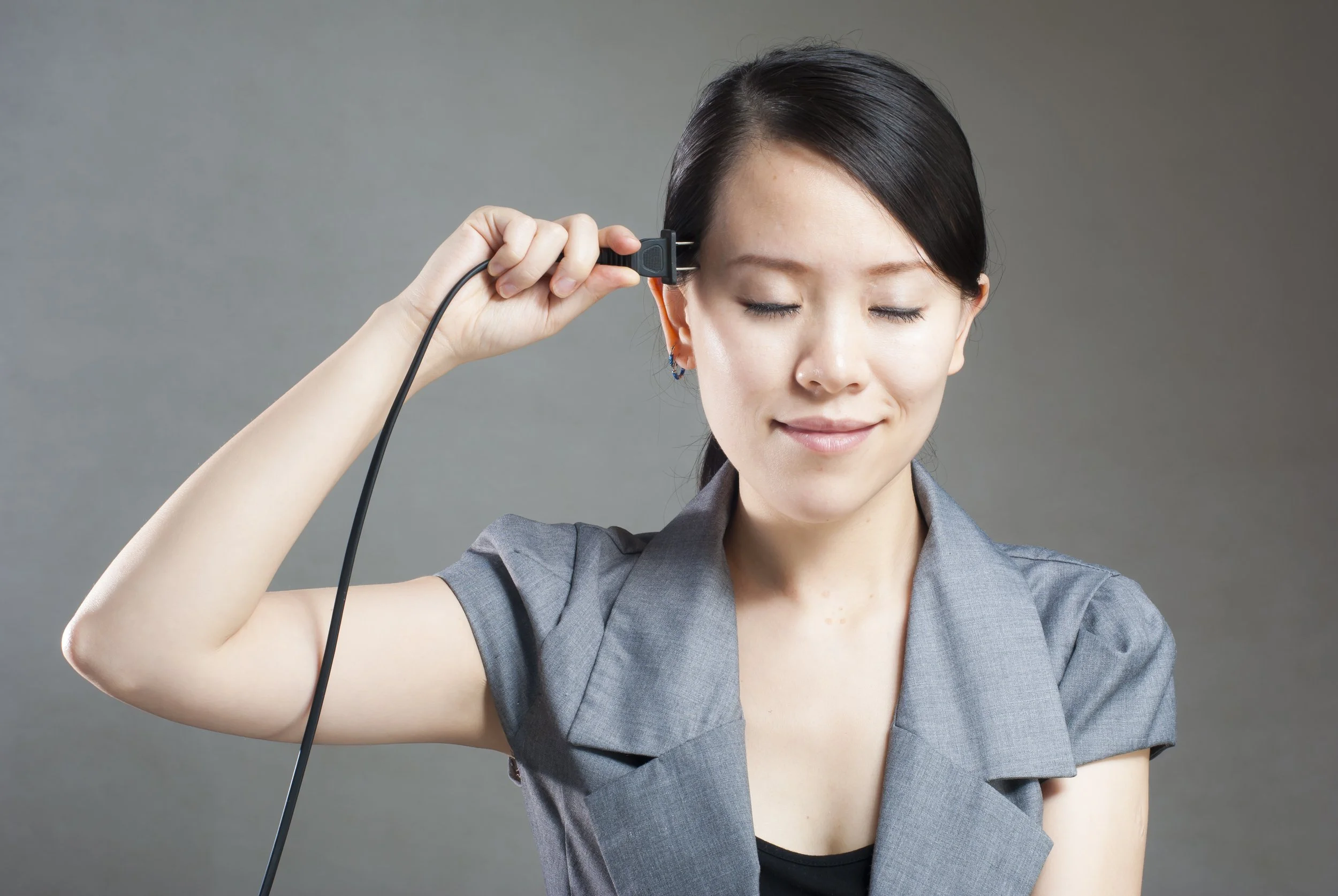 Hearing Electricity Explained 4 Common Causes and Solutions