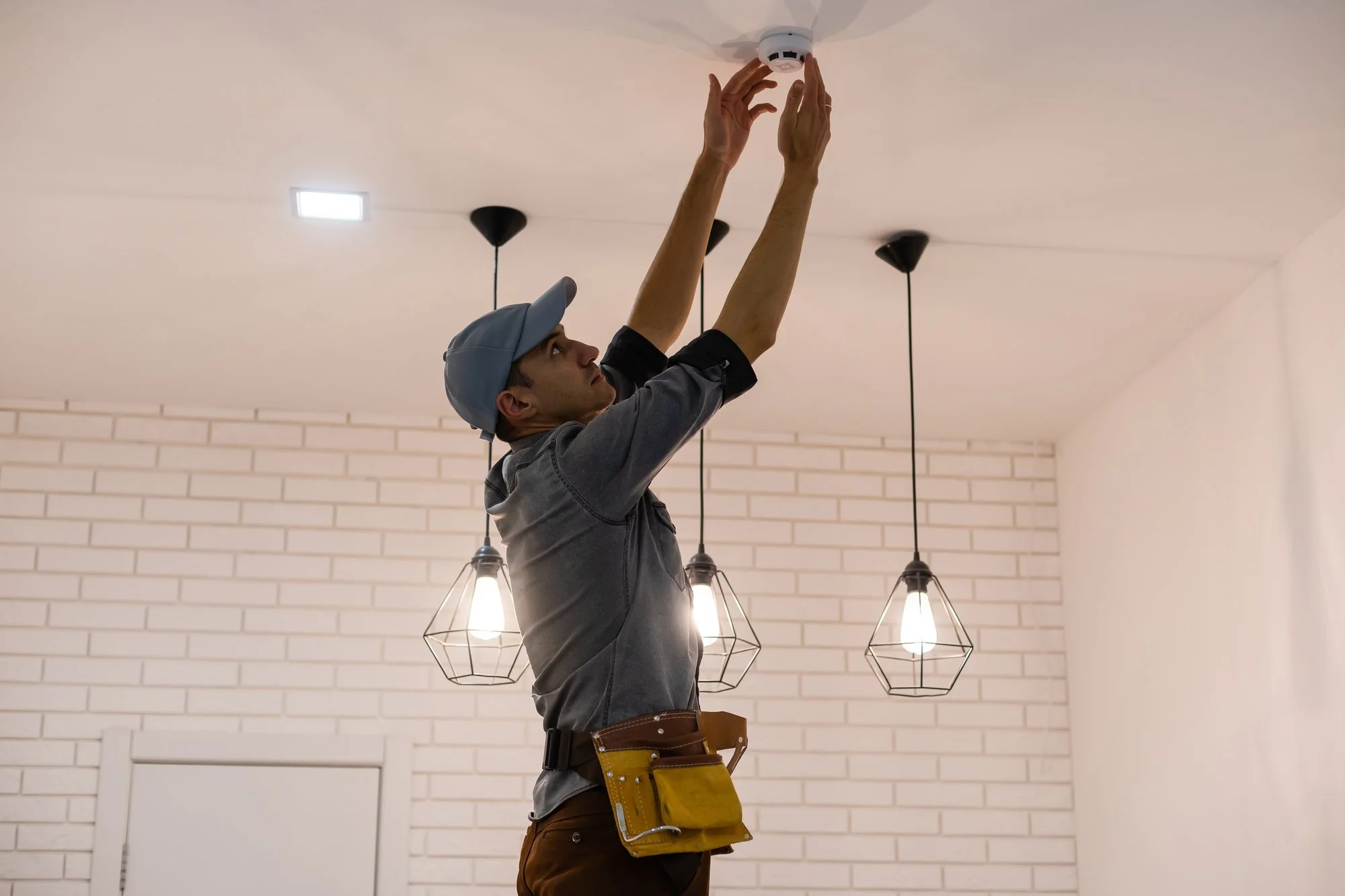 how to wire a smoke detector by electrician denver