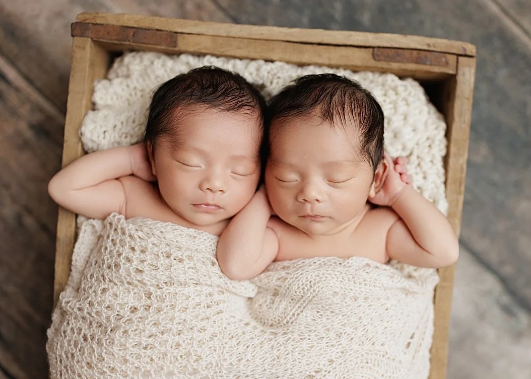 Double the love, double the sweetness 🤍🤍

There&rsquo;s something so special about capturing the quiet connection between twins&mdash;perfectly in sync from the very beginning. Tiny hands, peaceful dreams, and a bond that will last a lifetime.

Wel