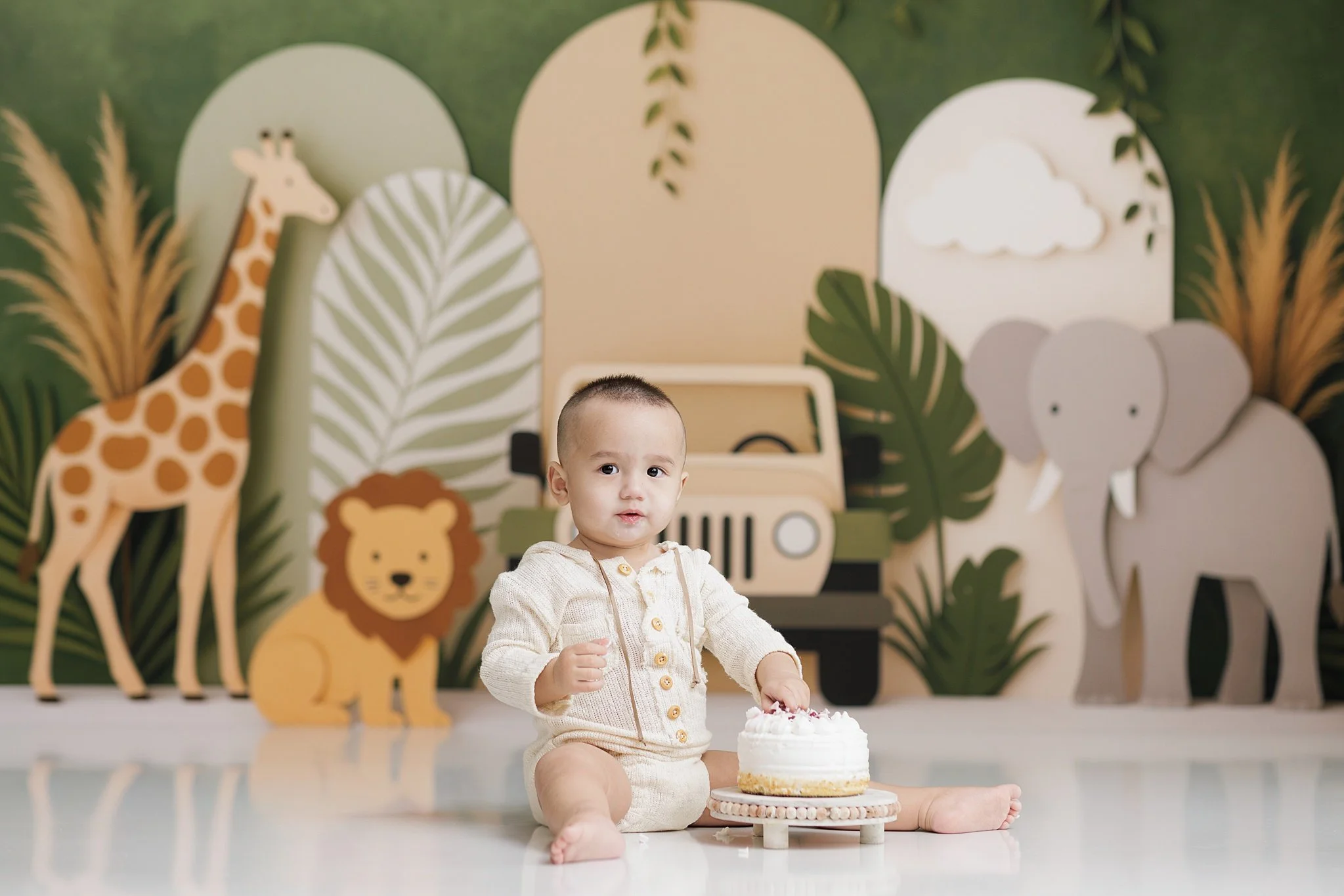 Jungle Cake Smash &amp; Splash: A First Birthday in DFW