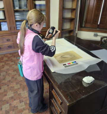 International Scholar Explores Rare Japanese Collection at Hegeler Carus Mansion