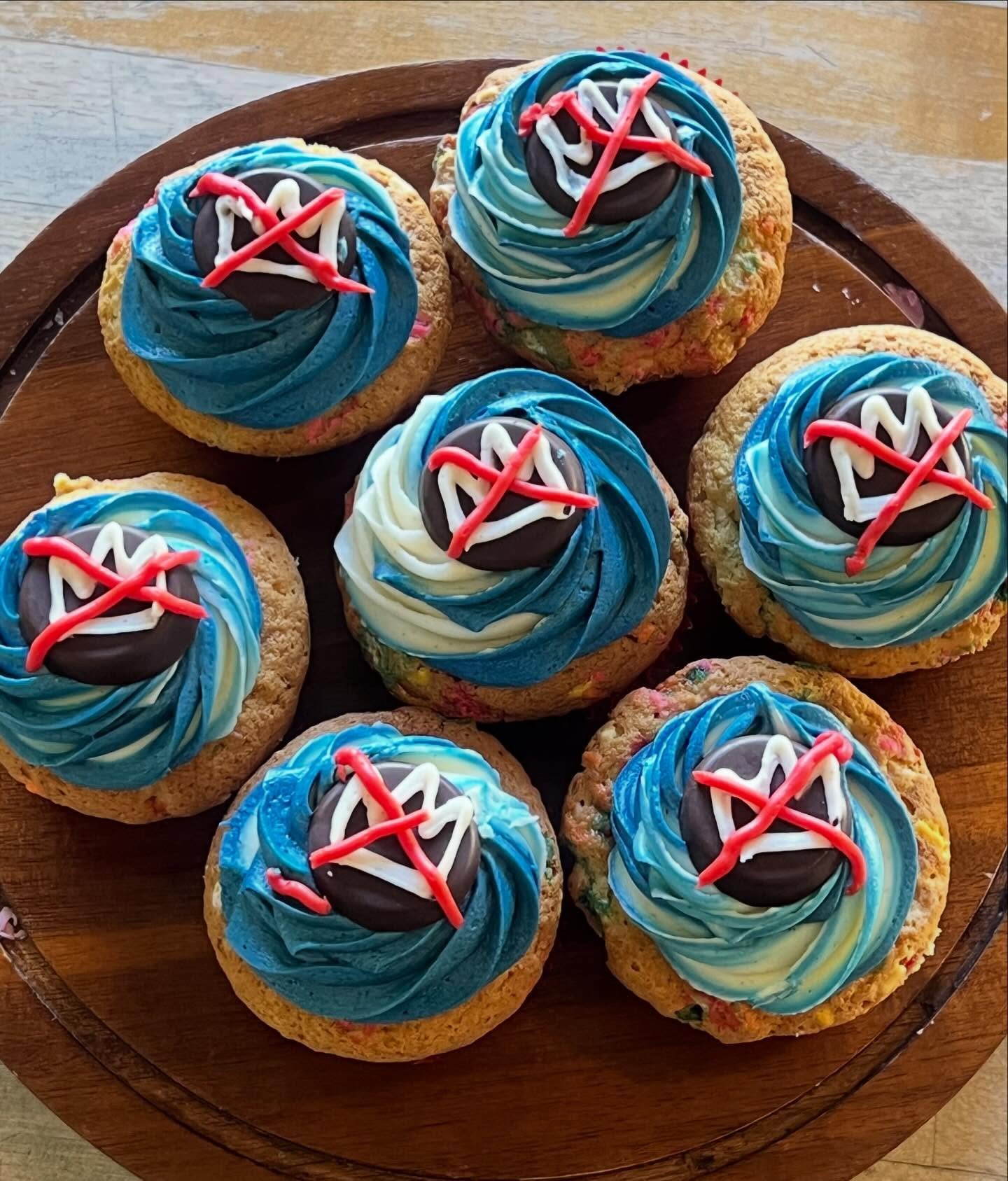 He won&rsquo;t become King unless we bow down. No Kings, not now, not ever.  #ftg 💙