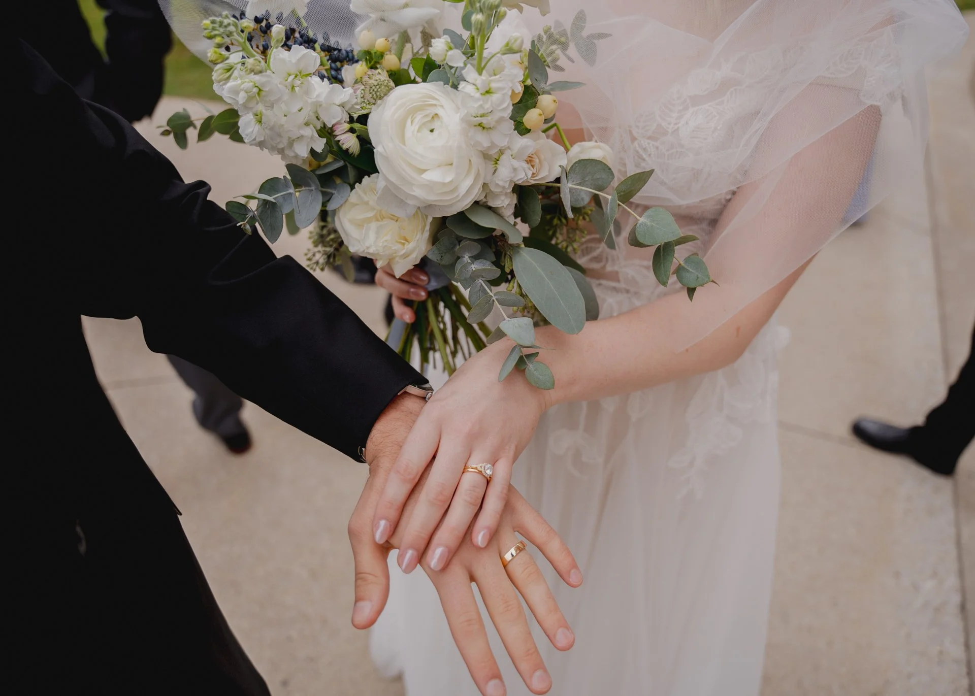 Lindsay Mark  Post Ceremony-25.jpg