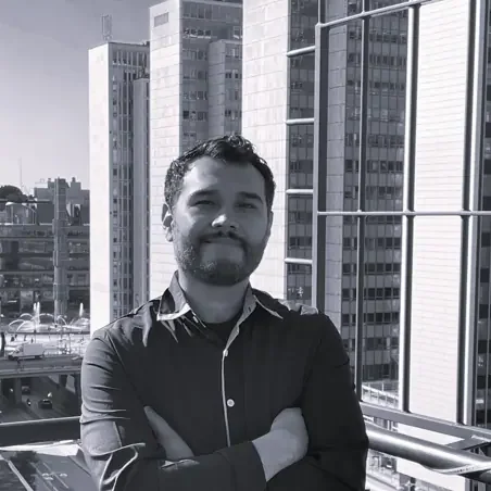 Heller Ibarra - Data Energy Center Engineer