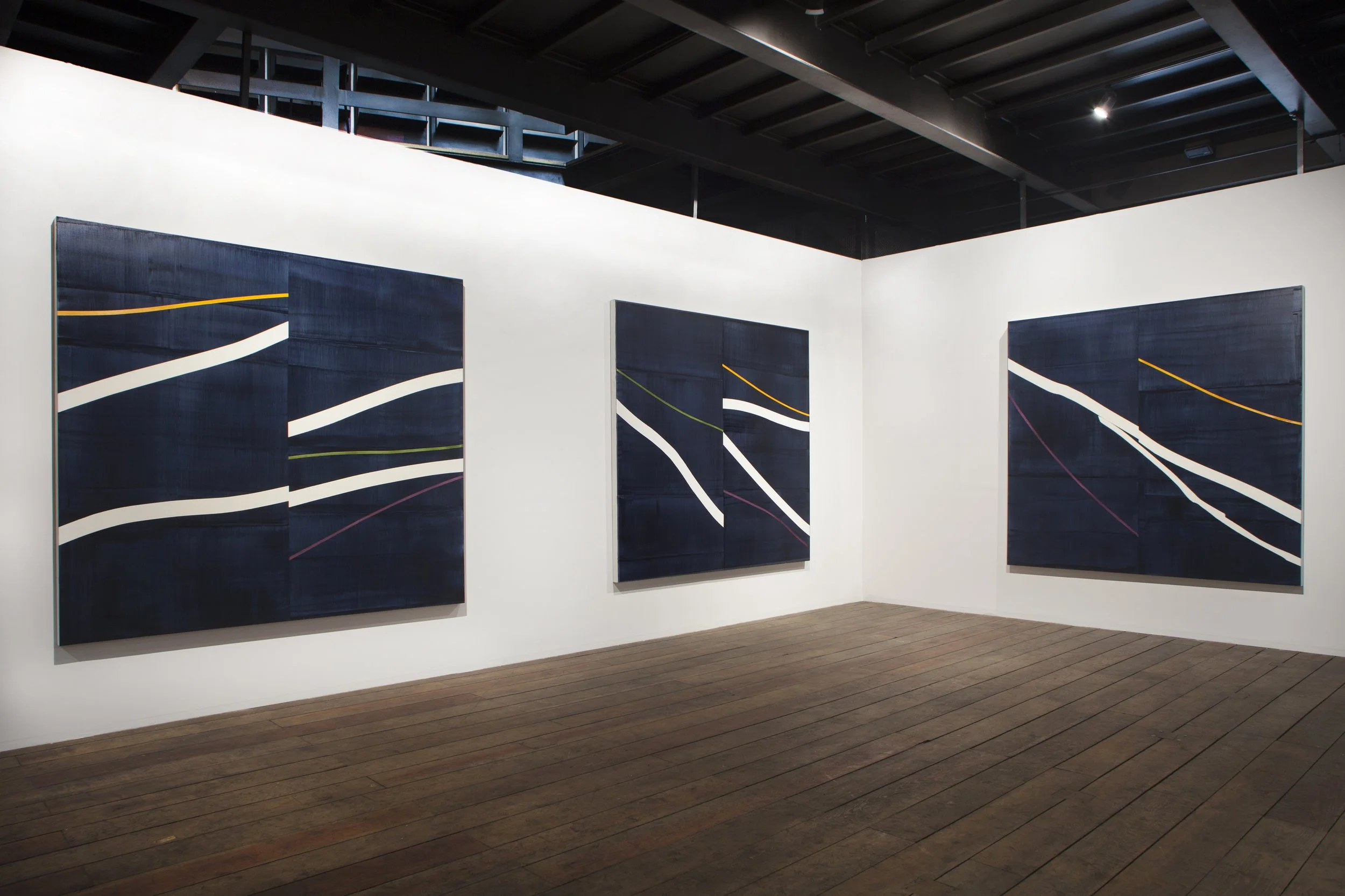 Installation view of VIOLETA, Museo Cultural Estacion Indianilla, Mexico City 2017.