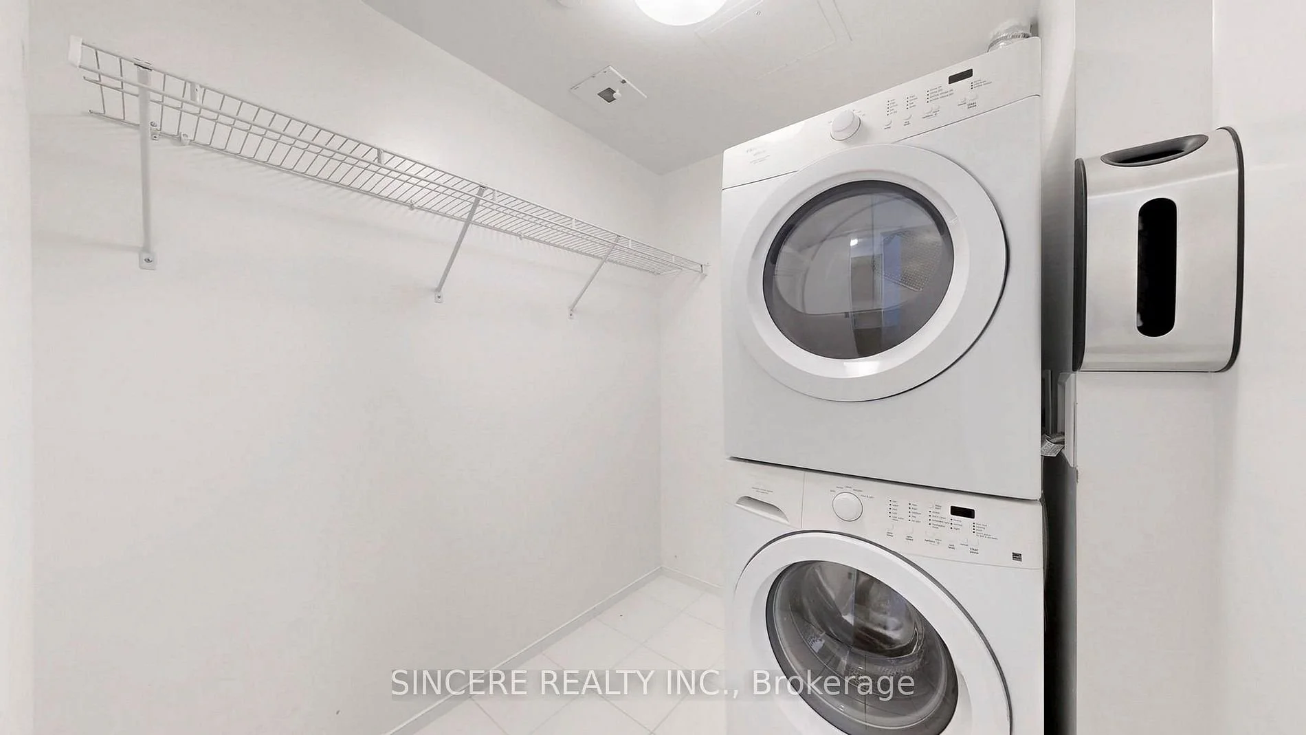 125 Peter St 1811 C12470307_20.jpg