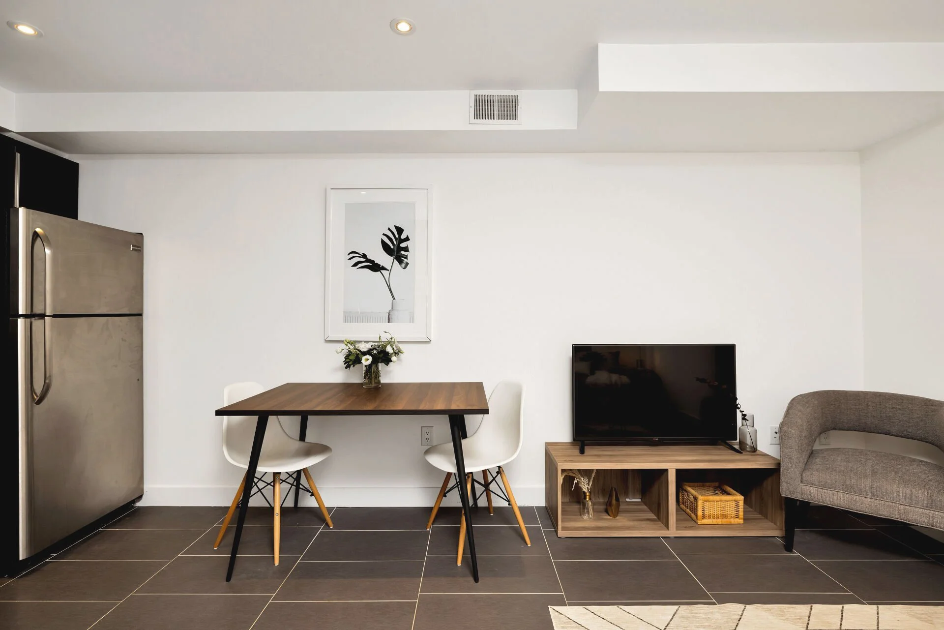 07 135 Prescott Ave Lower.jpg