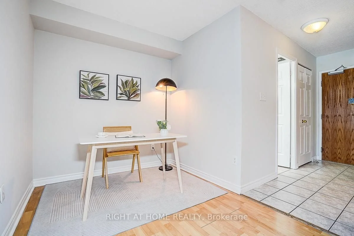 7 Lorraine Dr 301 C12779680_24.jpg