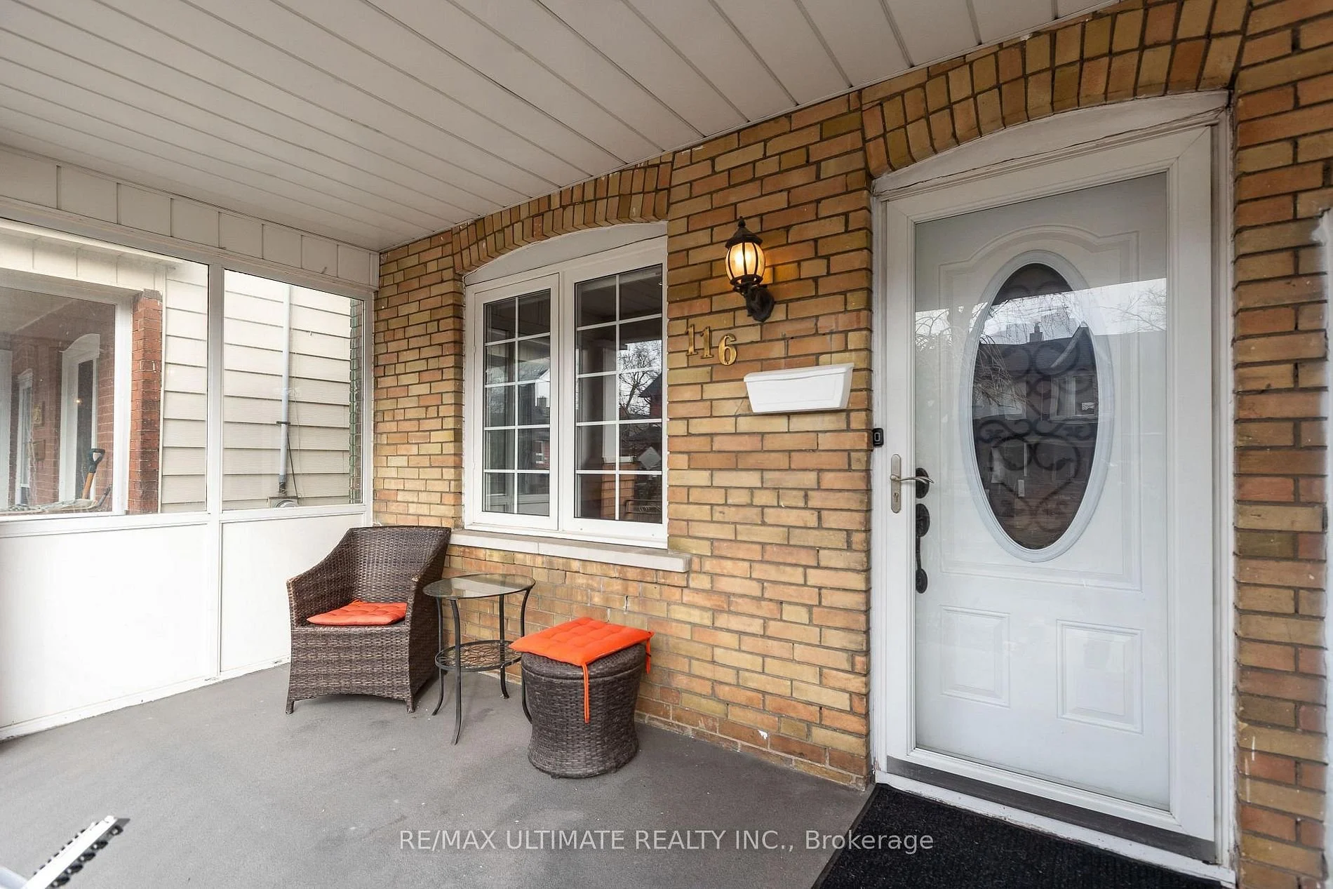 116 Ascot Ave W12945876_33.jpg
