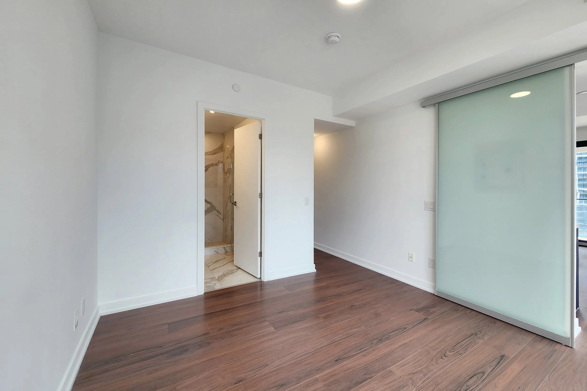 04 55 Ontario St 1208.jpg