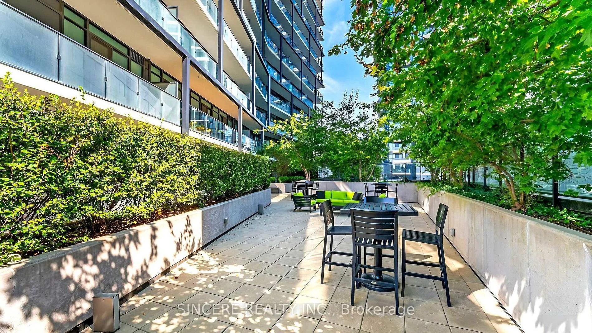 125 Peter St 1811 C12470307_44.jpg