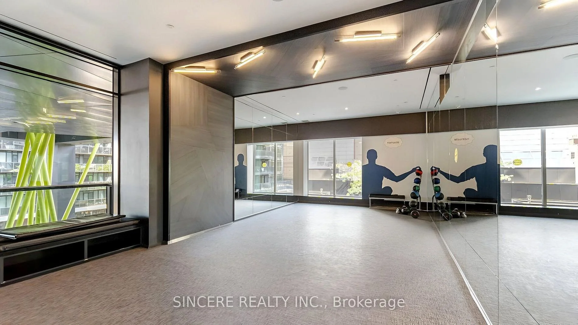 125 Peter St 1811 C12470307_33.jpg