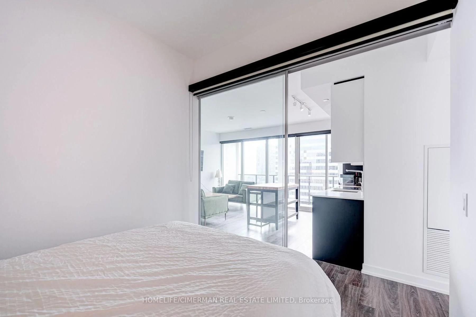20 Edward St 2410 C13071342_24.jpg