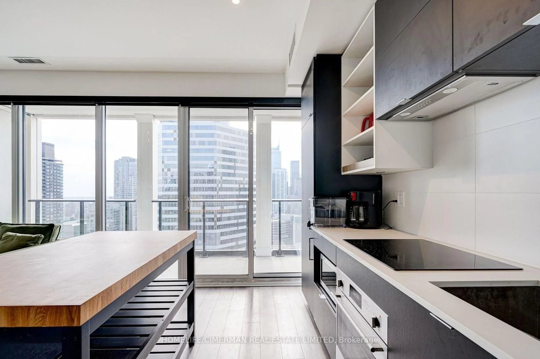 20 Edward St 2410 C13071342_8.jpg