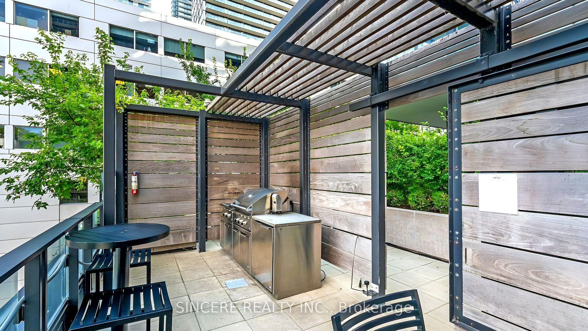 125 Peter St 1811 C12470307_45.jpg