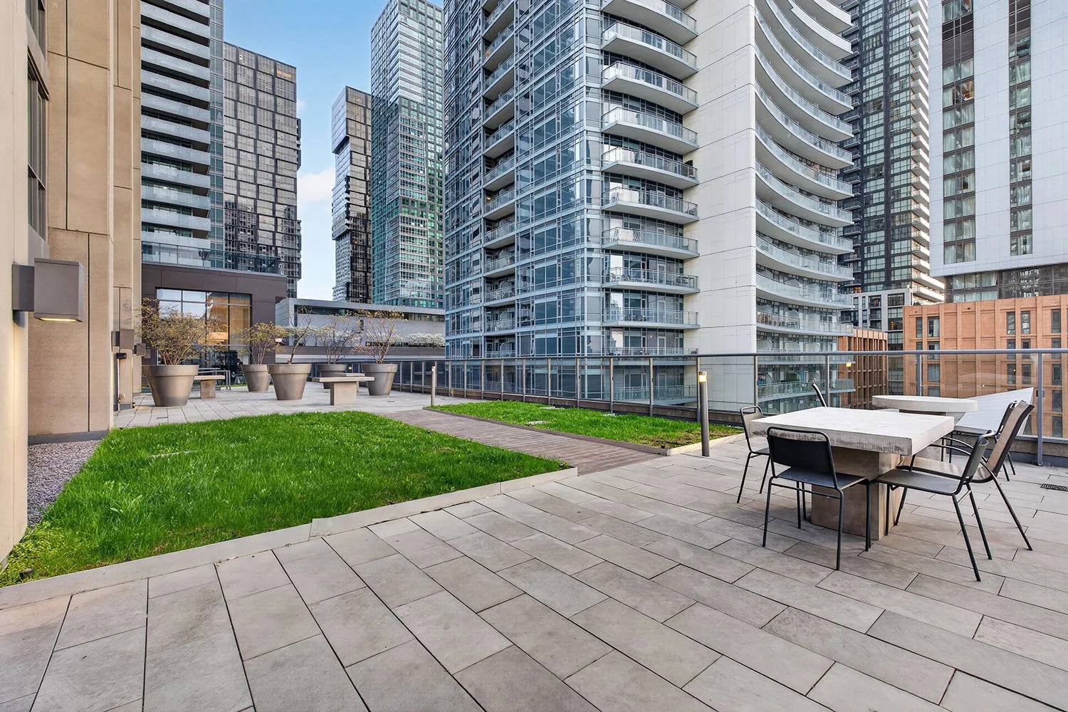 295_adelaide_street_west_306-29.jpg