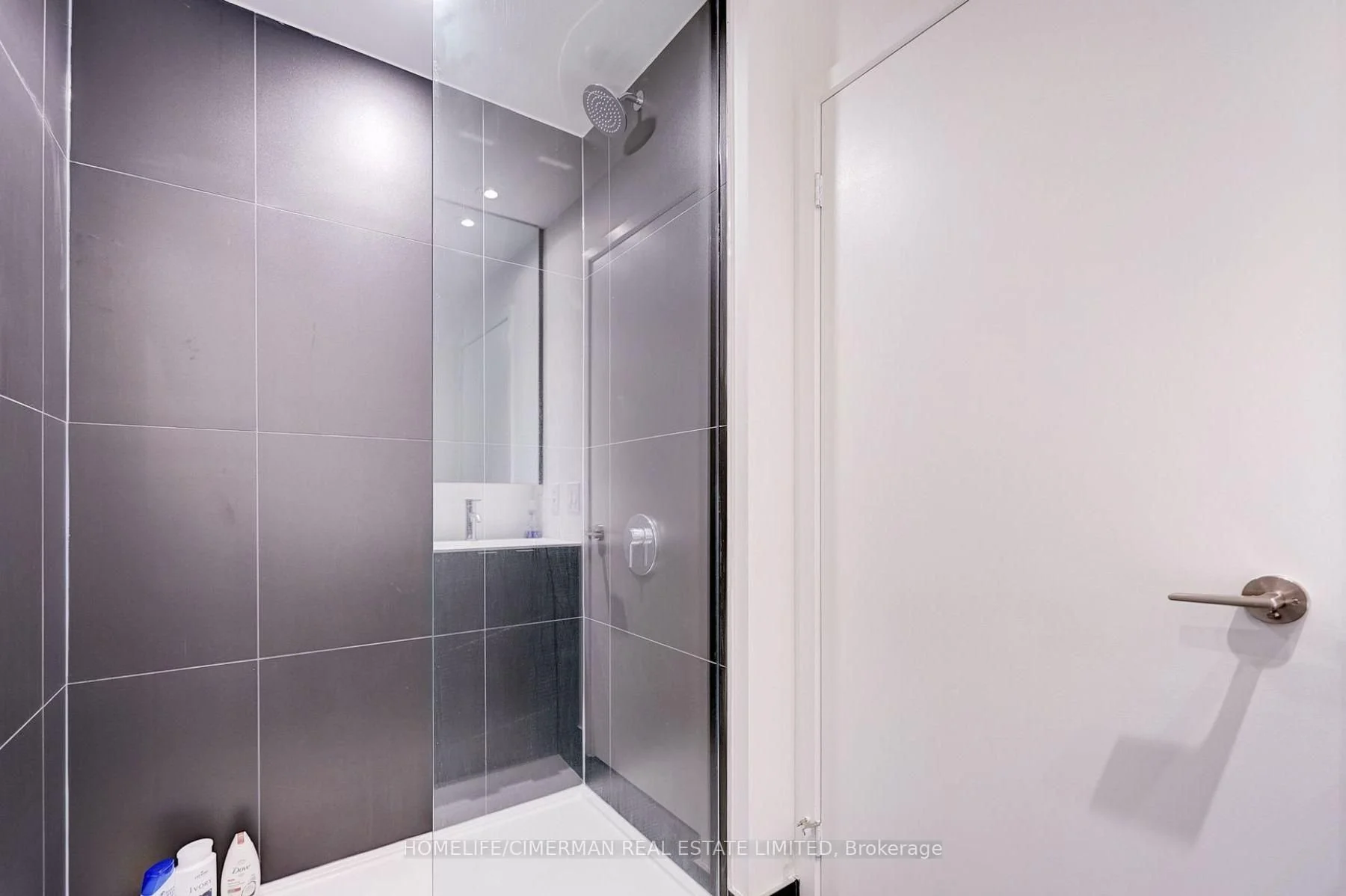 20 Edward St 2410 C13071342_22.jpg