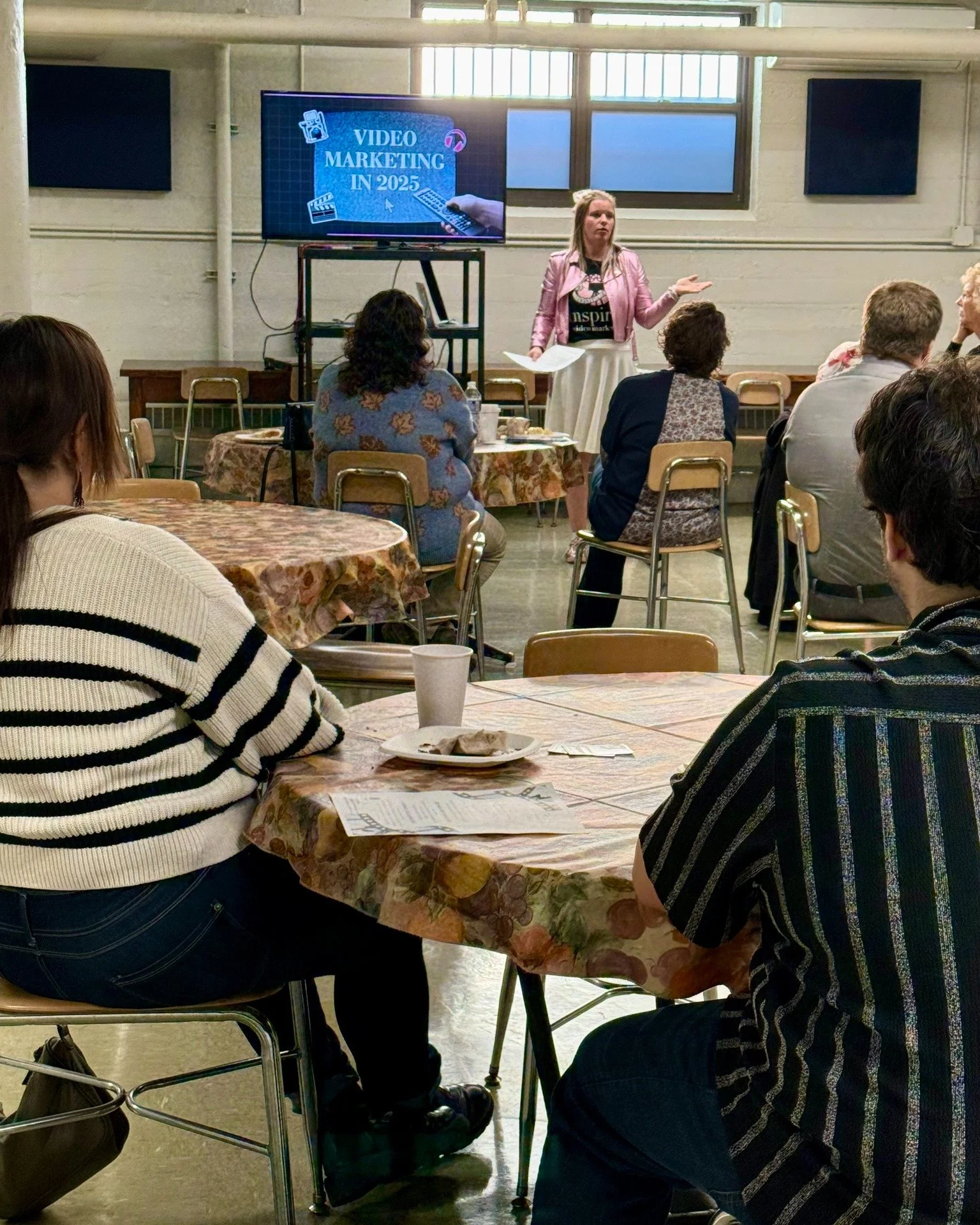 Good Morning Lenawee was so much fun this morning! We filled the donation box with blankets and coats for Keep Lenawee Warm, and learned more about video marketing from Katie, @inspiredvideomarketing 🩷

Clever Ideas Marketing, in partnership with @a