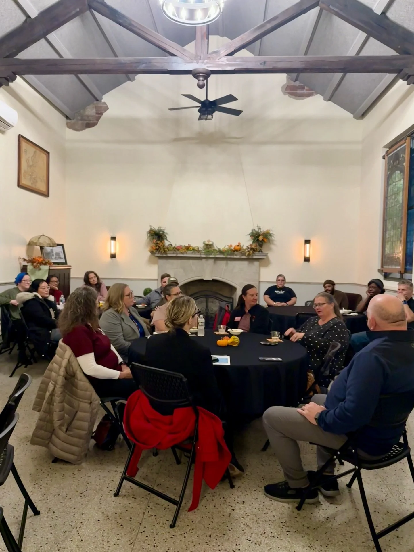 Great conversations, good food and business opportunities 💙

Thanks to those who attended Lenawee Business Connections tonight!

I host these events each month in partnership with the Adrian Armory and Launch Lenawee.

Don&rsquo;t miss our next even