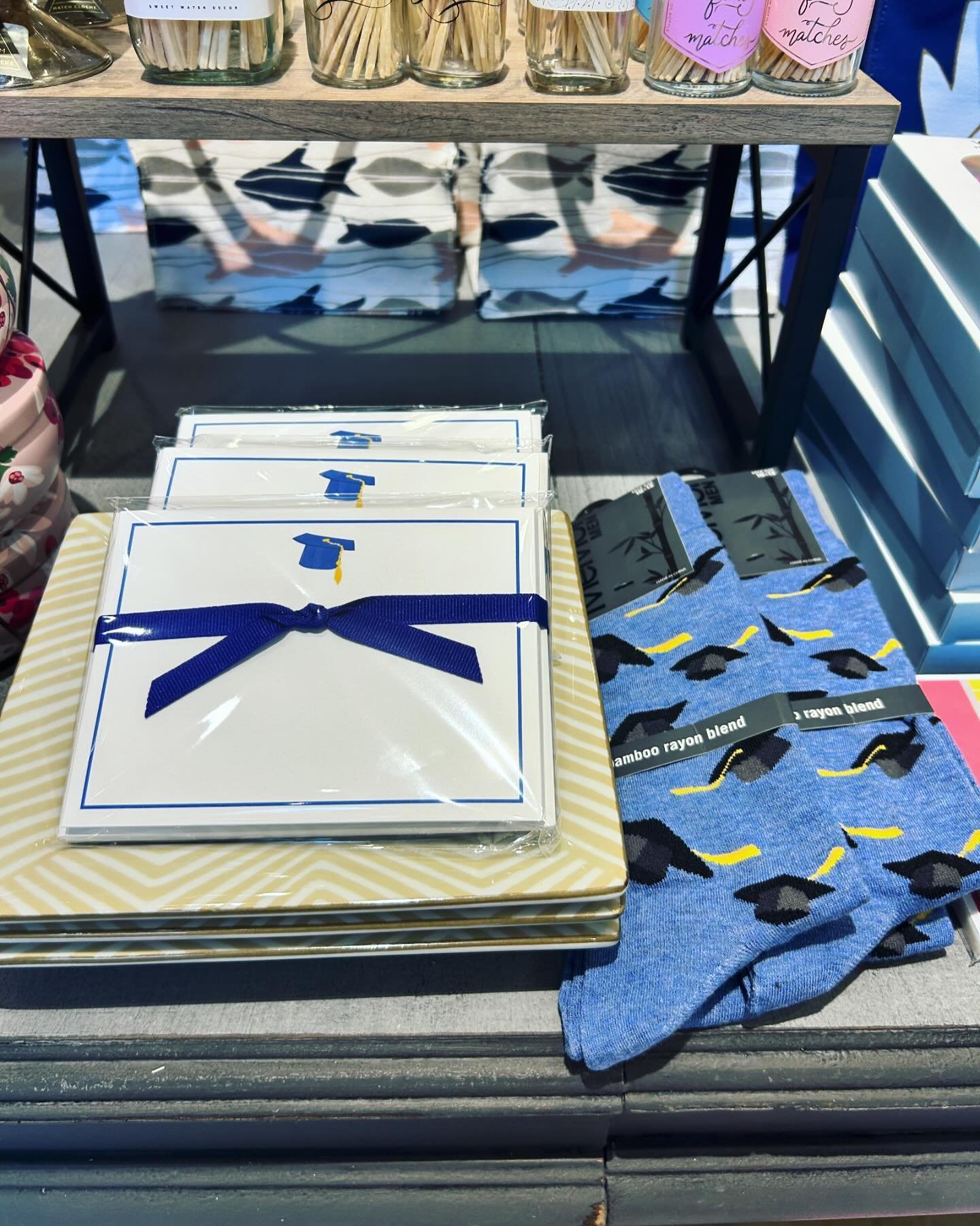 Graduation socks and notecards make great gifts! Stop by today. Open til 6 @thecrossingclarendon. 

#shoplocal #shopsmall #shoparl #boutiqueshopping #clarendonva #graduationseason🎓