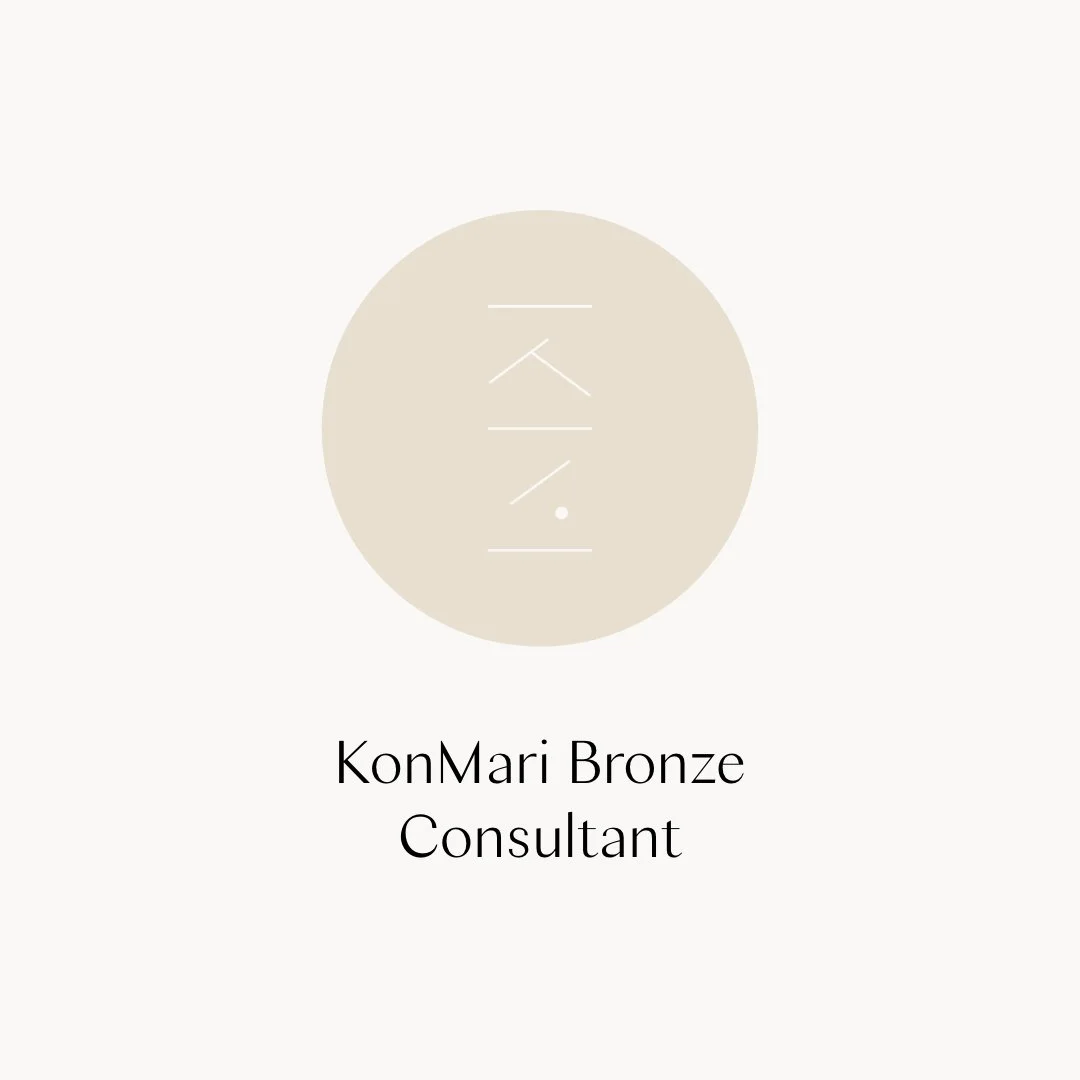 KonMari Bronze Consultant logo