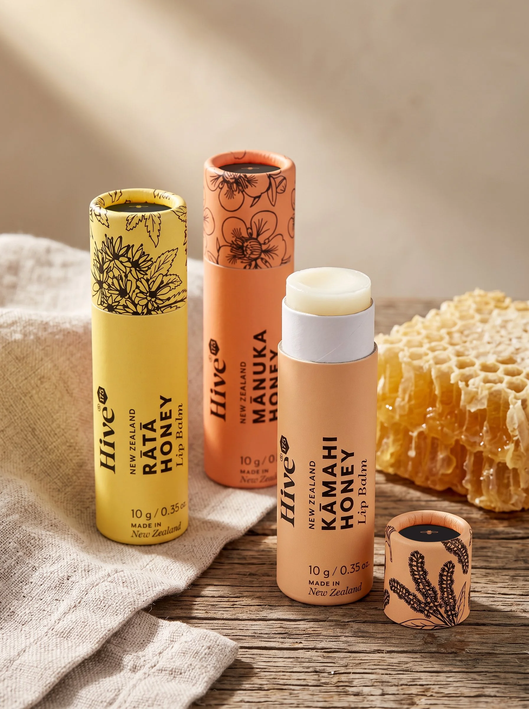 HIVE 175 LIPBALM KAMAHI LIFESTYLE 3.jpg