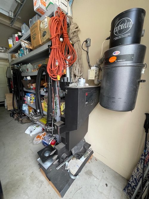 Back up pellet stove. No electricity needed