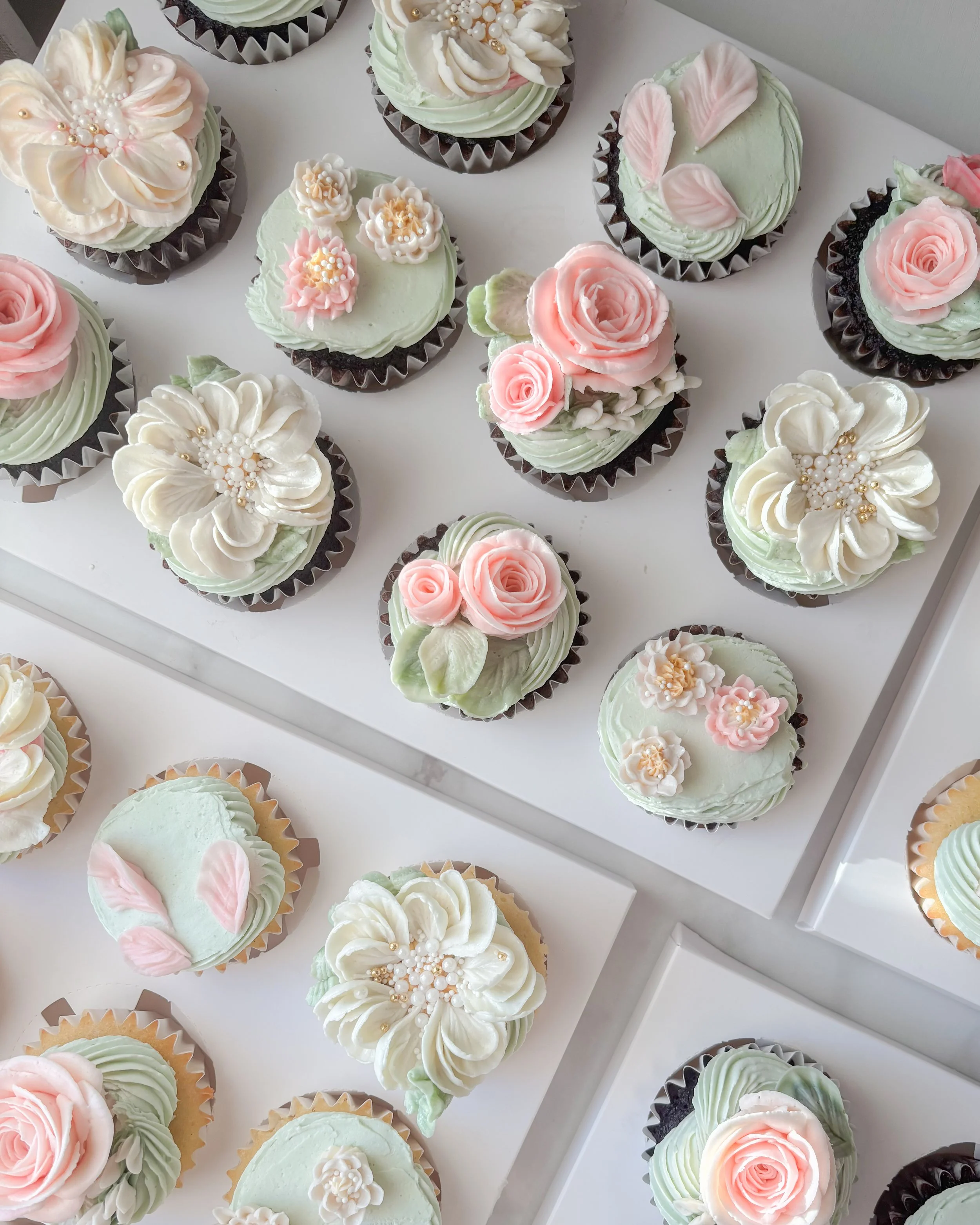 custom-bridal-shower-cupcakes-malvern-pa.jpeg