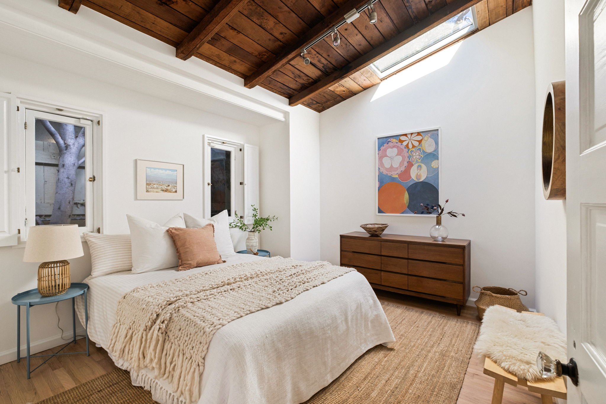 35-web-or-mls-532-rialto-ave.jpg