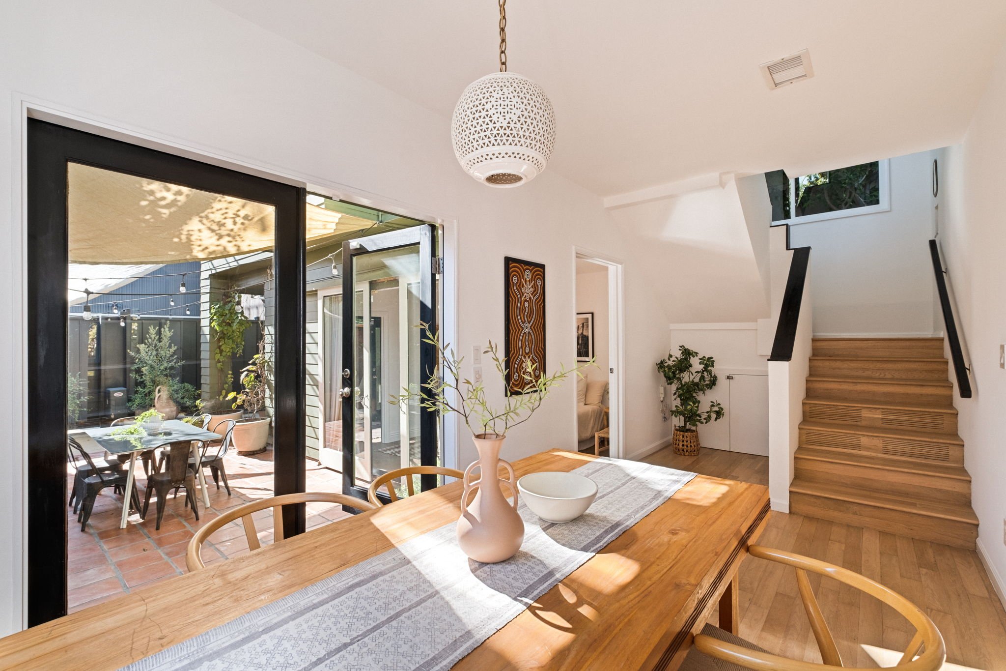 9-web-or-mls-532-rialto-ave.jpg