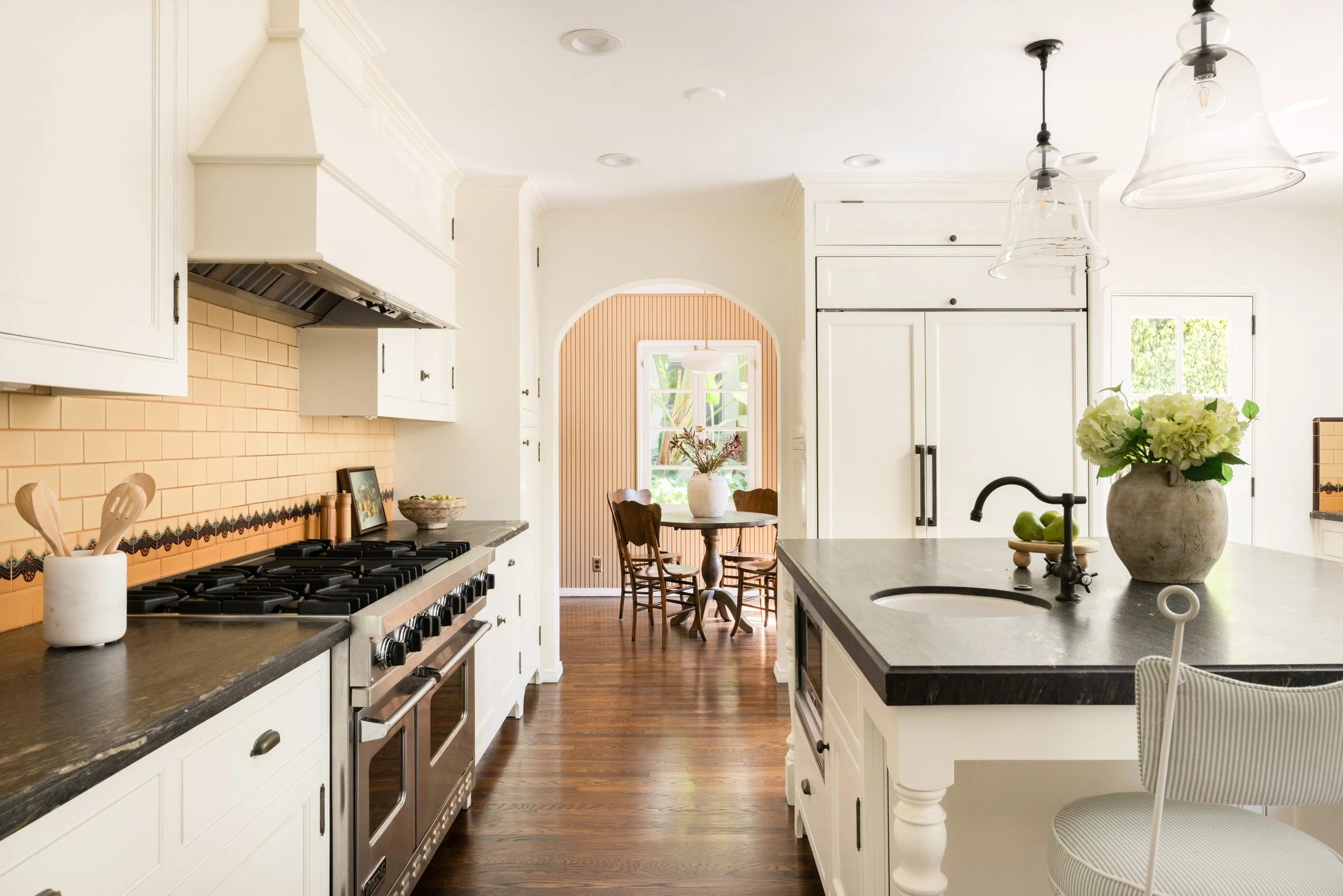 146 S. Martel MLS - virtuallyherestudios.com-13.jpg