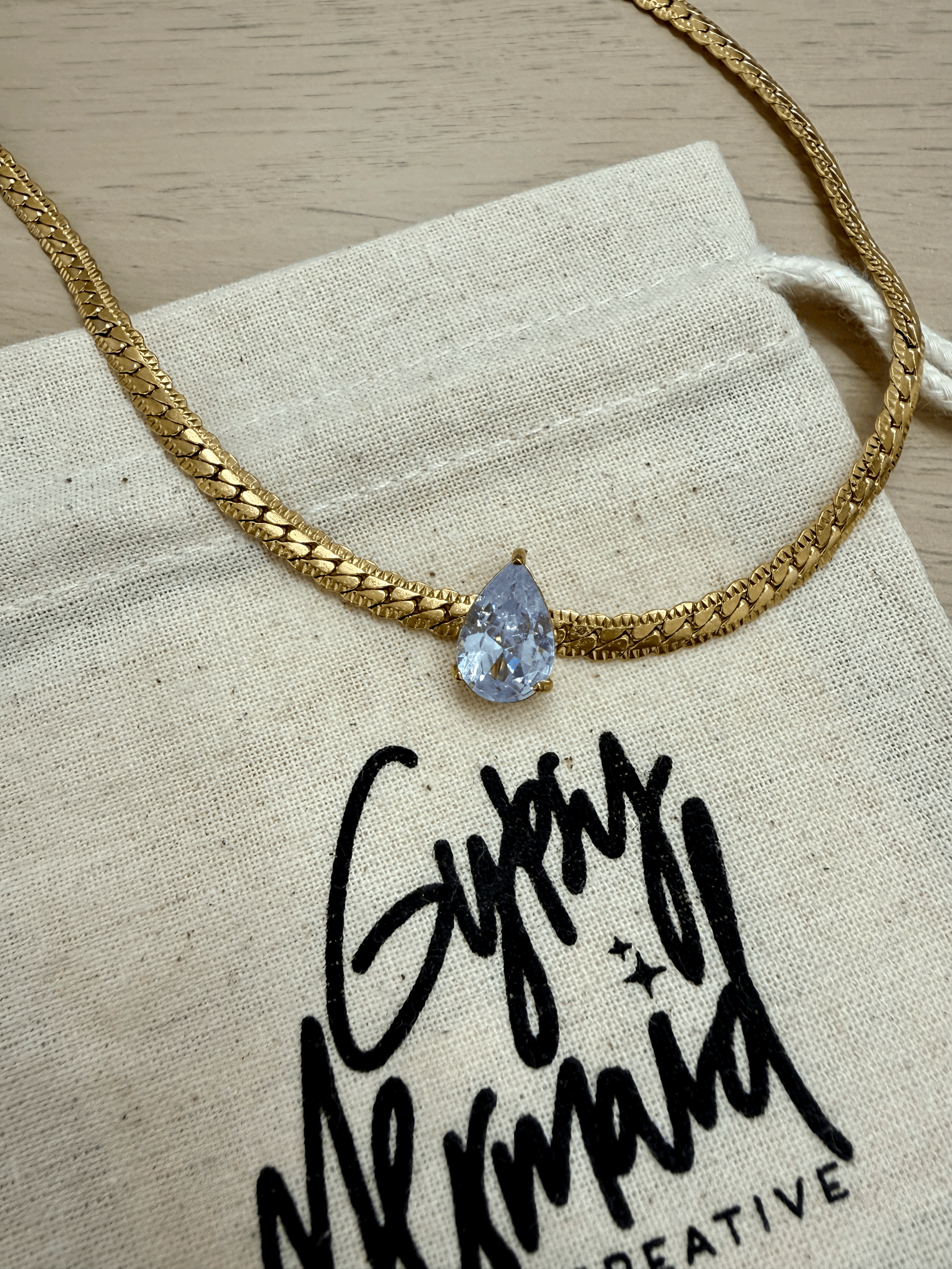 Feature Gem Chain