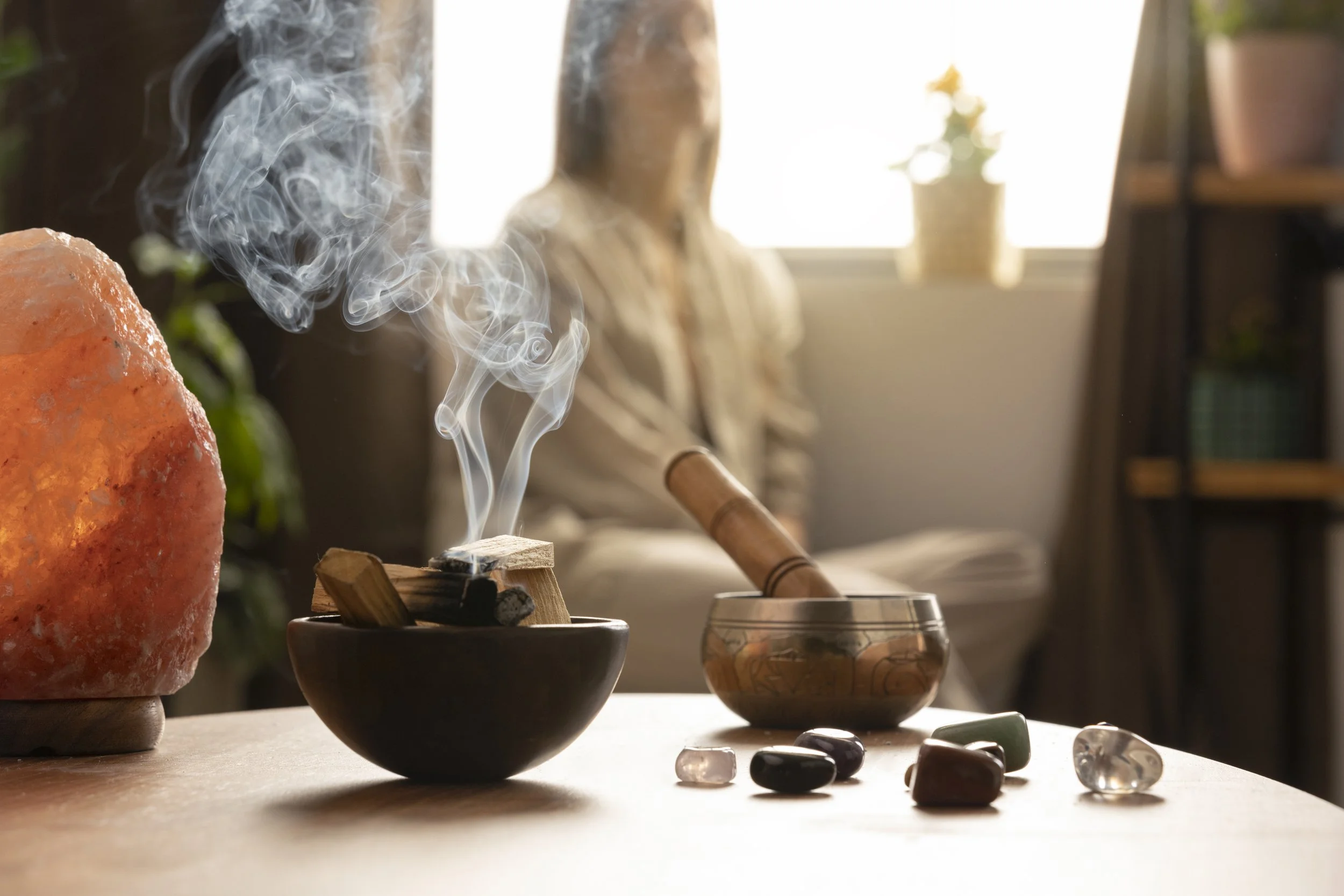 person-conducting-reiki-therapy.jpg