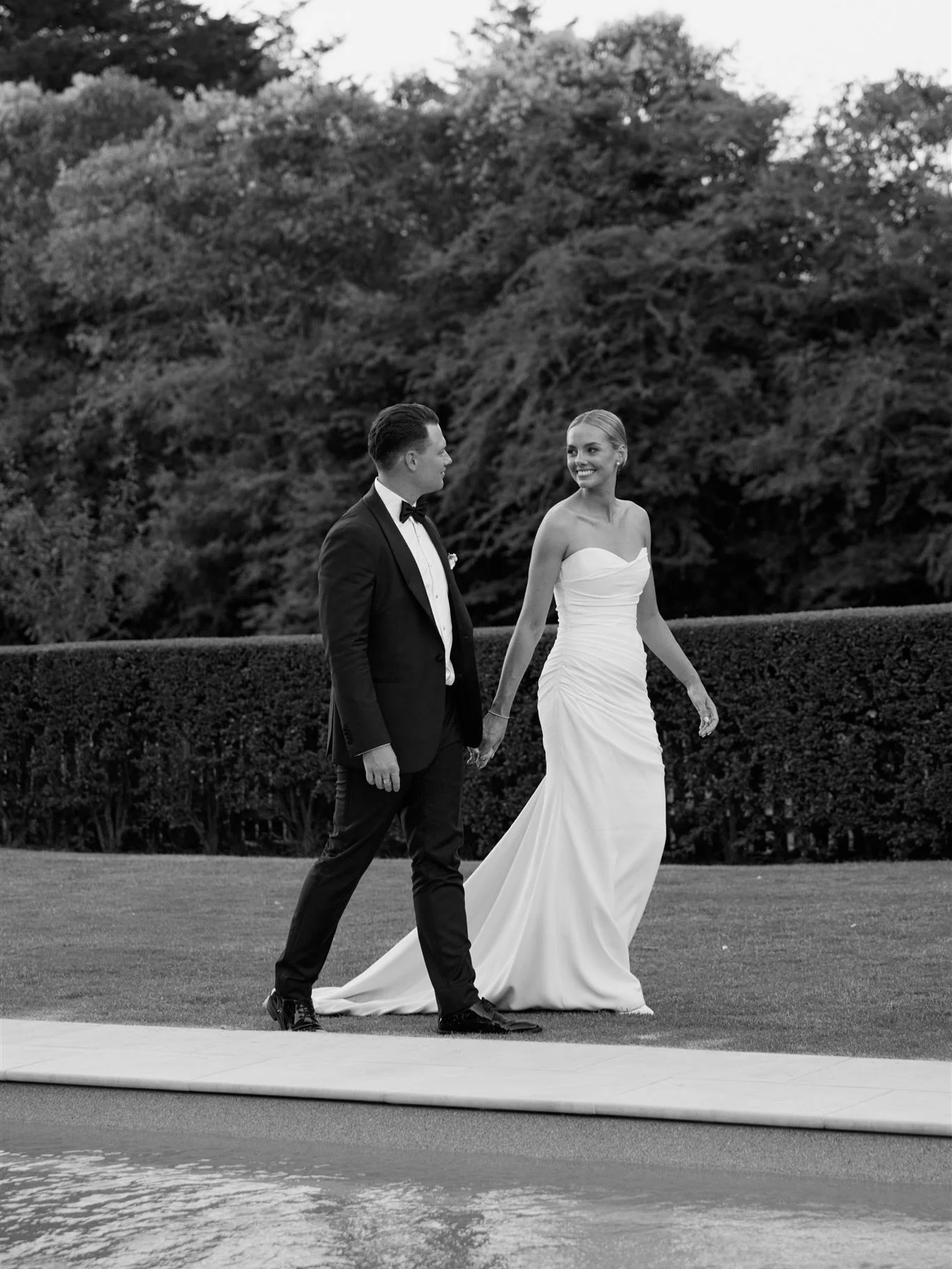 FLOSS &amp; CARL | The most perfect summer wedding at the forever beautiful @somerleys.suttonforest 

&amp; some kind words 🫶🏼 

&ldquo;Alex was truly incredible. From the very beginning, her organisation and attention to detail put us completely a