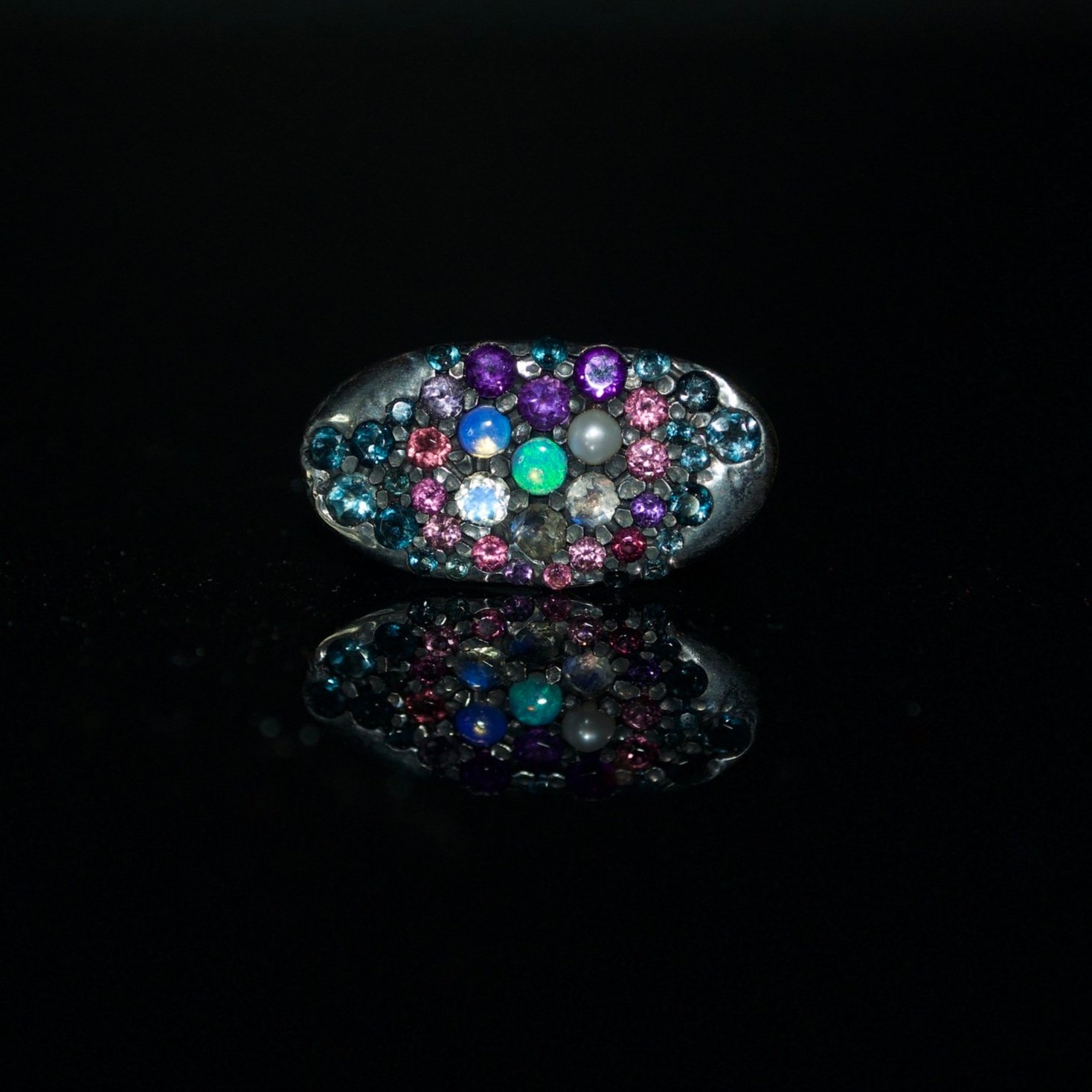 heart-shape-galaxies-stelios-karantonas-jewellery2.jpg