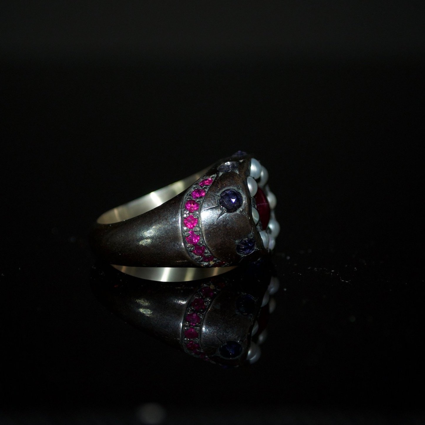 red+star+echo+ring-stelios-karantonas2.jpg