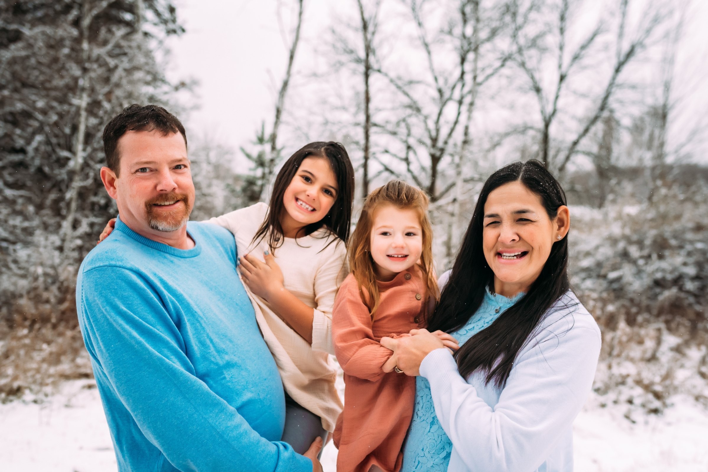 What to Wear for Family Photo, Family Photo outfits, extended family photos, wisconsin family photographer