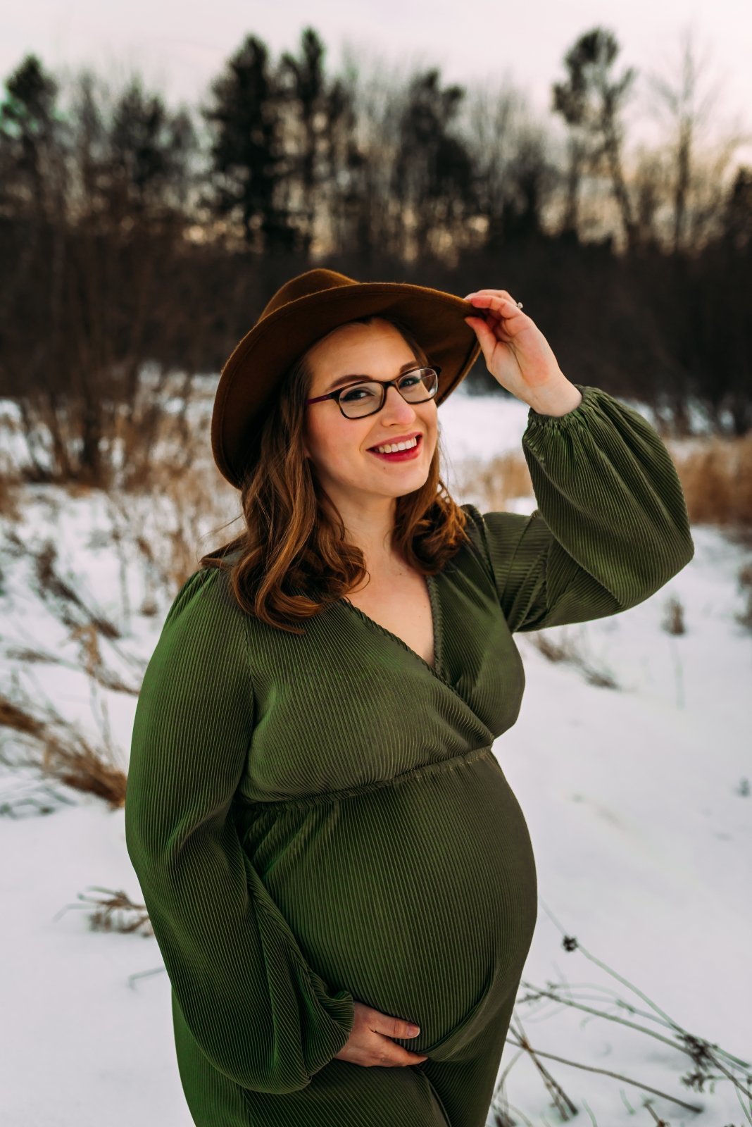 Wausau maternity photographer Madison maternity photographer Milwaukee maternity photographer Wisconsin maternity photographer Minocqua maternity Photographer Door County maternity photographer